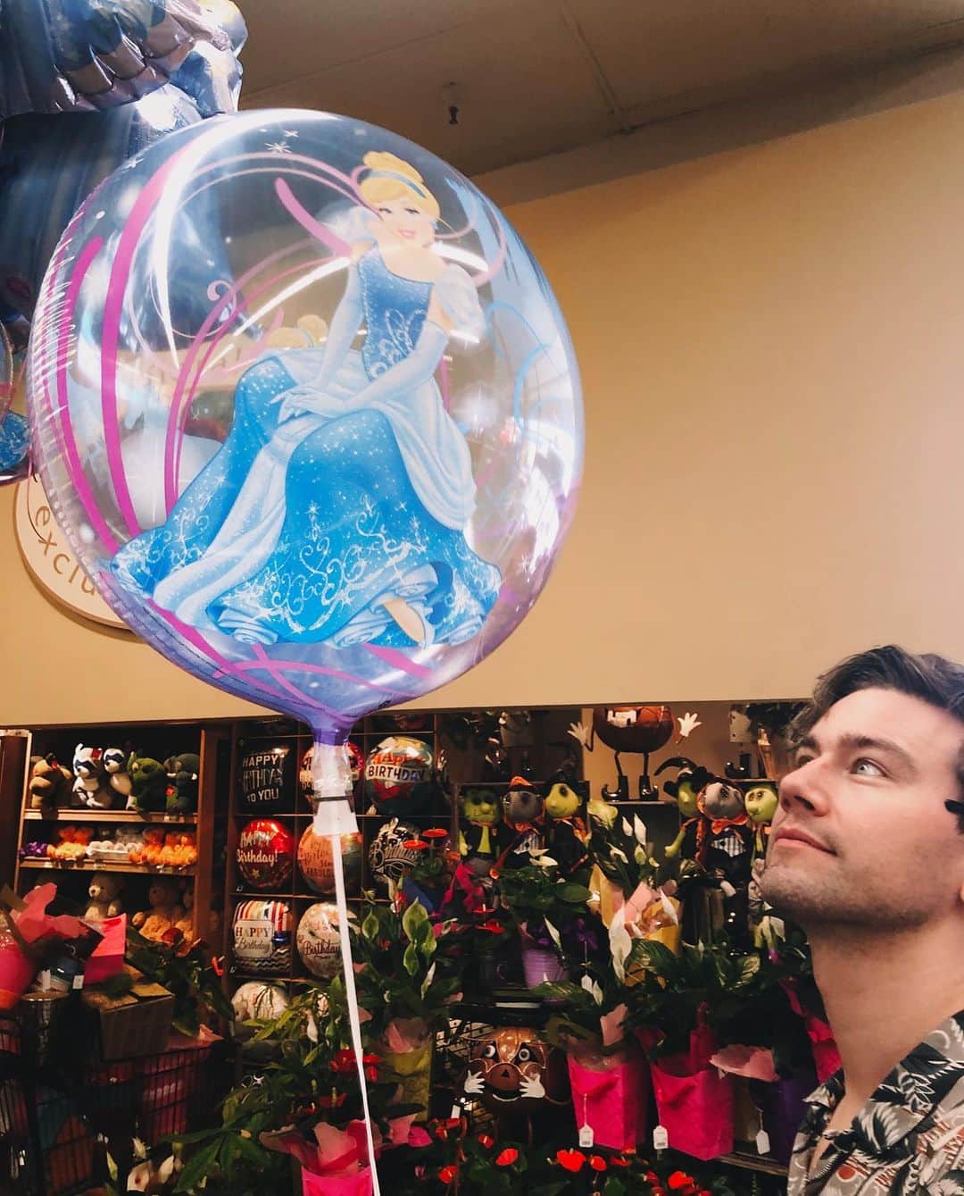 トーランス・クームスのインスタグラム：「Cinderelly Cinderelly」