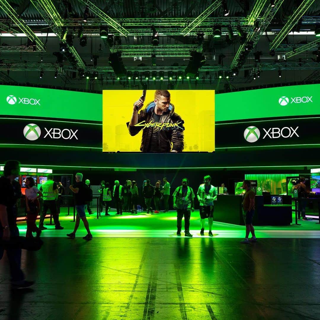 Xboxさんのインスタグラム写真 - (XboxInstagram)「Game on at gamescom. The #XboxGC booth is open 🇩🇪 #Cyberpunk」8月21日 4時44分 - xbox