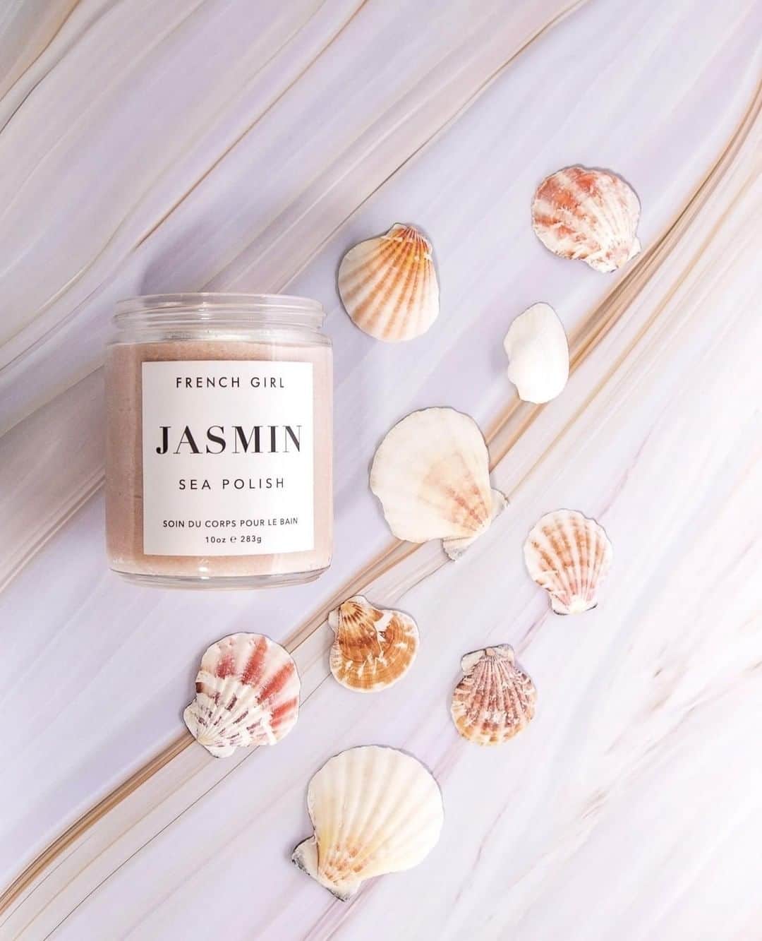 FRENCH GIRLさんのインスタグラム写真 - (FRENCH GIRLInstagram)「Coming soon...⁠ ⁠ ⁠Sign up for our weekly newsletter for the scoop! Link in bio. ⁠ ⁠ #jasmine #bodyscrub #newskincare #skintelligence #soindesoi #summerbeauty #newskincare #glowlikeafrenchgirl⁠ #ethicalbrand #artisanbeauty #ecobeauty #frenchgirlbeauty #cleanbeautyrevolution #beautyobsessed  #crueltyfree #veganskincare #beautyobsessed #ethicalbrand #ecoluxe #sustainableluxury #frenchgirlorganicså⁠」8月21日 5時00分 - frenchgirlorganics