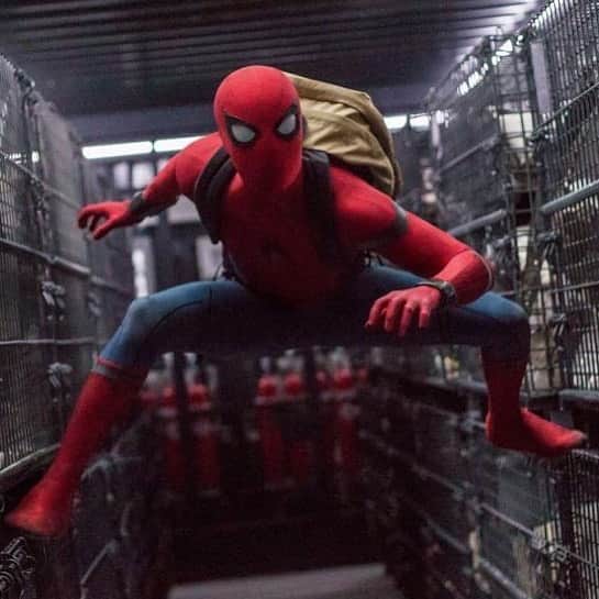 クリス・ハードウィックさんのインスタグラム写真 - (クリス・ハードウィックInstagram)「Marvel and Sony end Spider-Man movie partnership. Link in bio with the full news. - #SpiderMan #PeterParker #Marvel #MCU #Sony #Disney #Avengers #FarFromHome #SpiderManFarFromHome」8月21日 5時42分 - nerdist