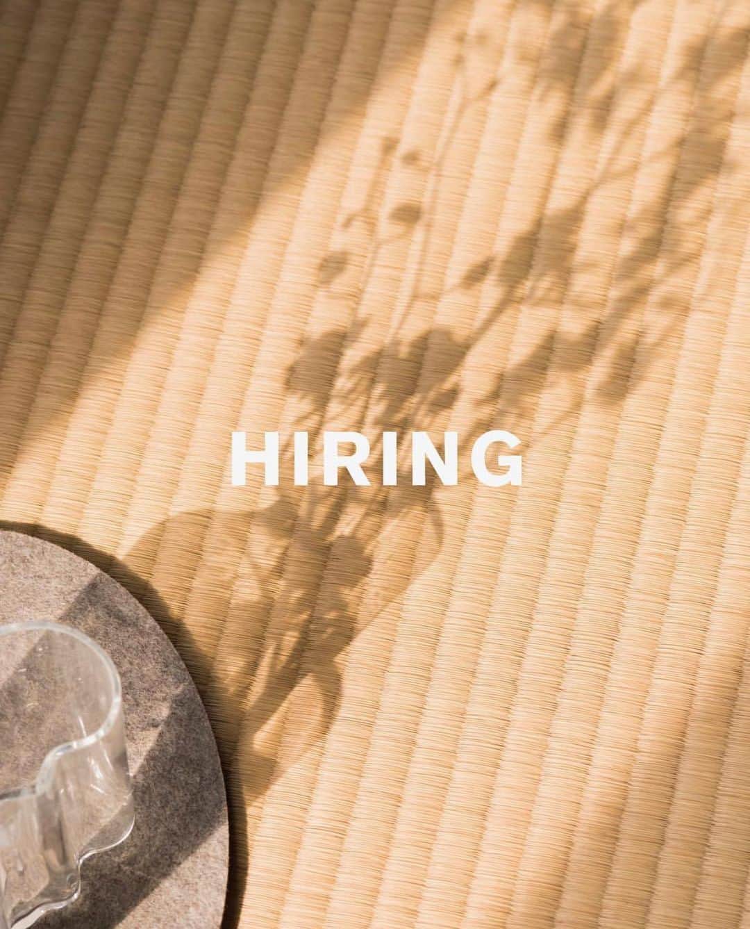 グラフ&ランツのインスタグラム：「WE ARE HIRING. ✨Graf Lantz is looking for a motivated, detail-oriented, and adaptable E-commerce Customer Experience Coordinator to join our small team in Silver Lake. Experience in the fashion, home or gift market desired. Visit graf-lantz.com/careers for more details.」