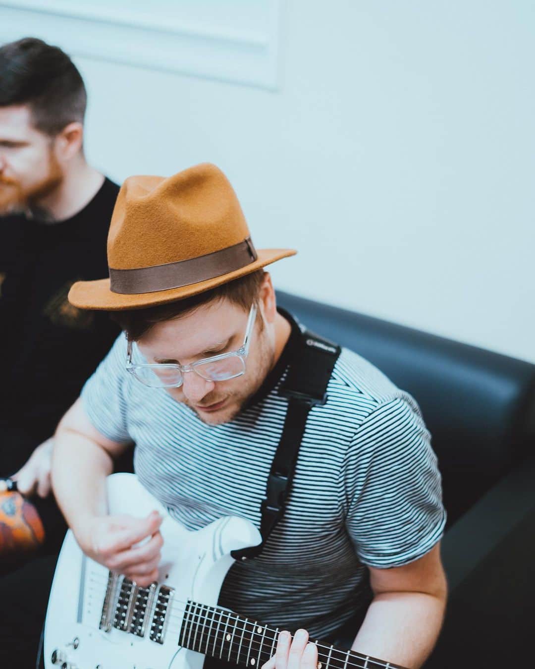 フォール・アウト・ボーイのインスタグラム：「That hat tho 👌」