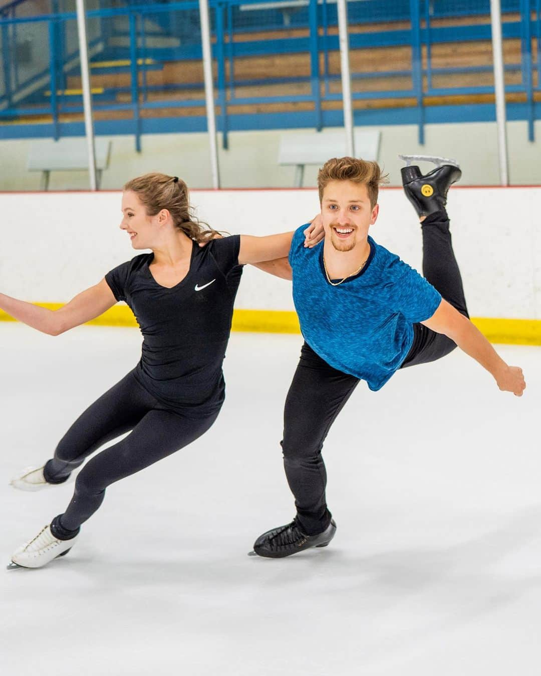 クリスティーナ・カレイラさんのインスタグラム写真 - (クリスティーナ・カレイラInstagram)「Can’t wait to go to California this weekend for champs camp!😆🇺🇸 @oniceperspectives #teamusa #champscamp #usfigureskating」8月21日 7時16分 - christinacarreira