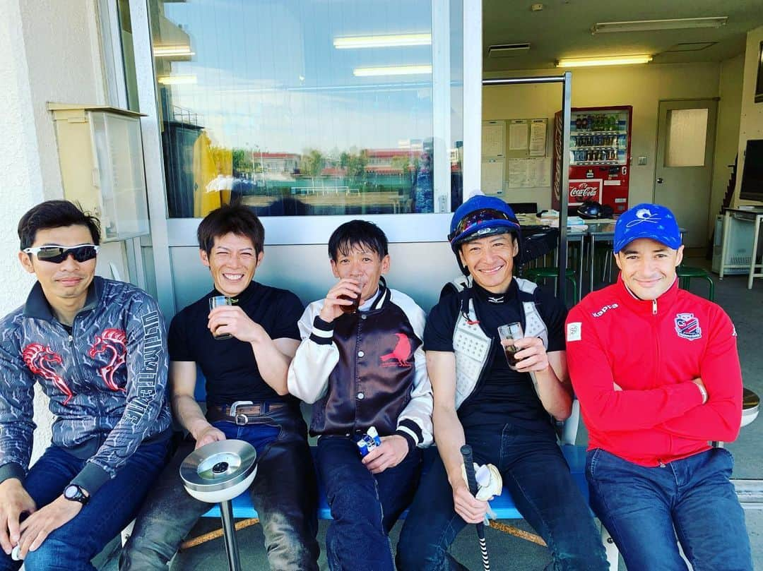 クリストフ・ルメールさんのインスタグラム写真 - (クリストフ・ルメールInstagram)「Happy life !! #sapporo#morningwork#jockeys#jra」8月21日 7時28分 - christophelemaire_officiel