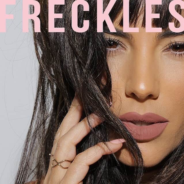 Gaby Espinoさんのインスタグラム写真 - (Gaby EspinoInstagram)「Mi favorito MAL!!!! #Freckles 💋 | #VelvetMatte GabyEspino.com」9月5日 2時34分 - gabyespino