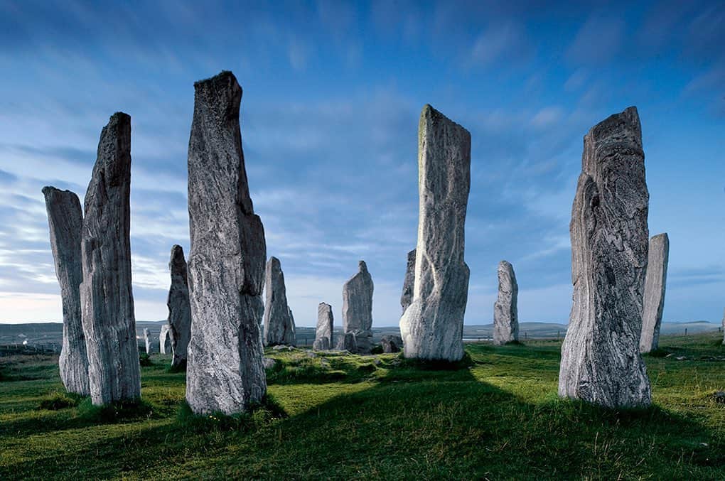 National Geographic Creativeさんのインスタグラム写真 - (National Geographic CreativeInstagram)「Photo by @jimrichardsonng | Cut from rocks three billion years old, the Callanish stones in Scotland likely stood before the Great Pyramid was finished. #Scotland #Wonder #CallanishStones」9月5日 3時18分 - natgeointhefield