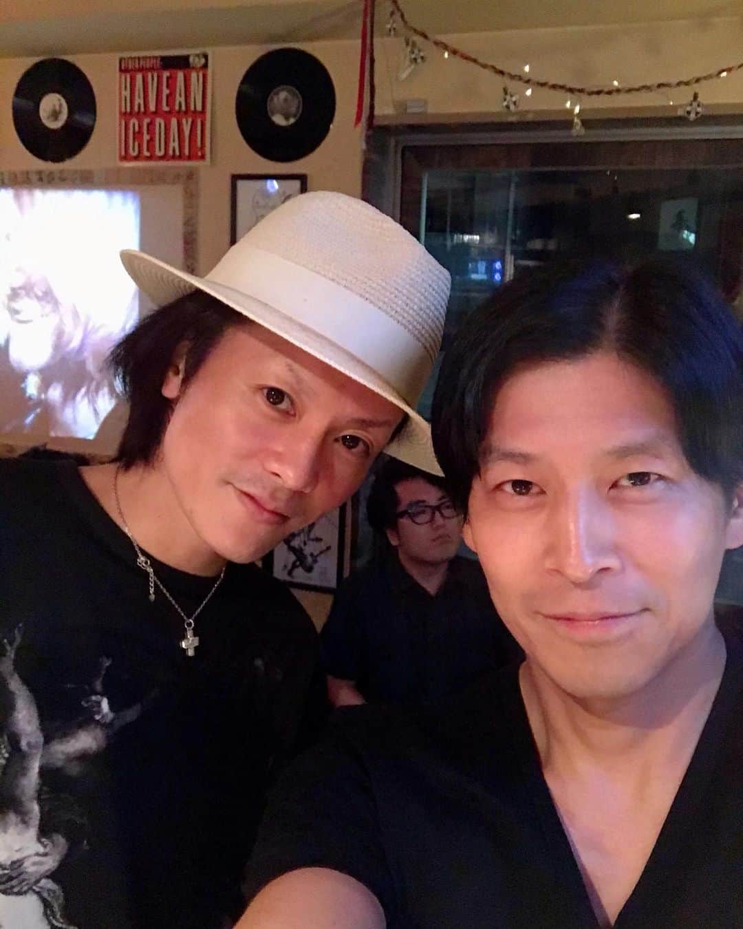 宮上元克のインスタグラム：「‪ガラ君に会いました‬ ‪いい感じでした‬ #merry #ガラ」