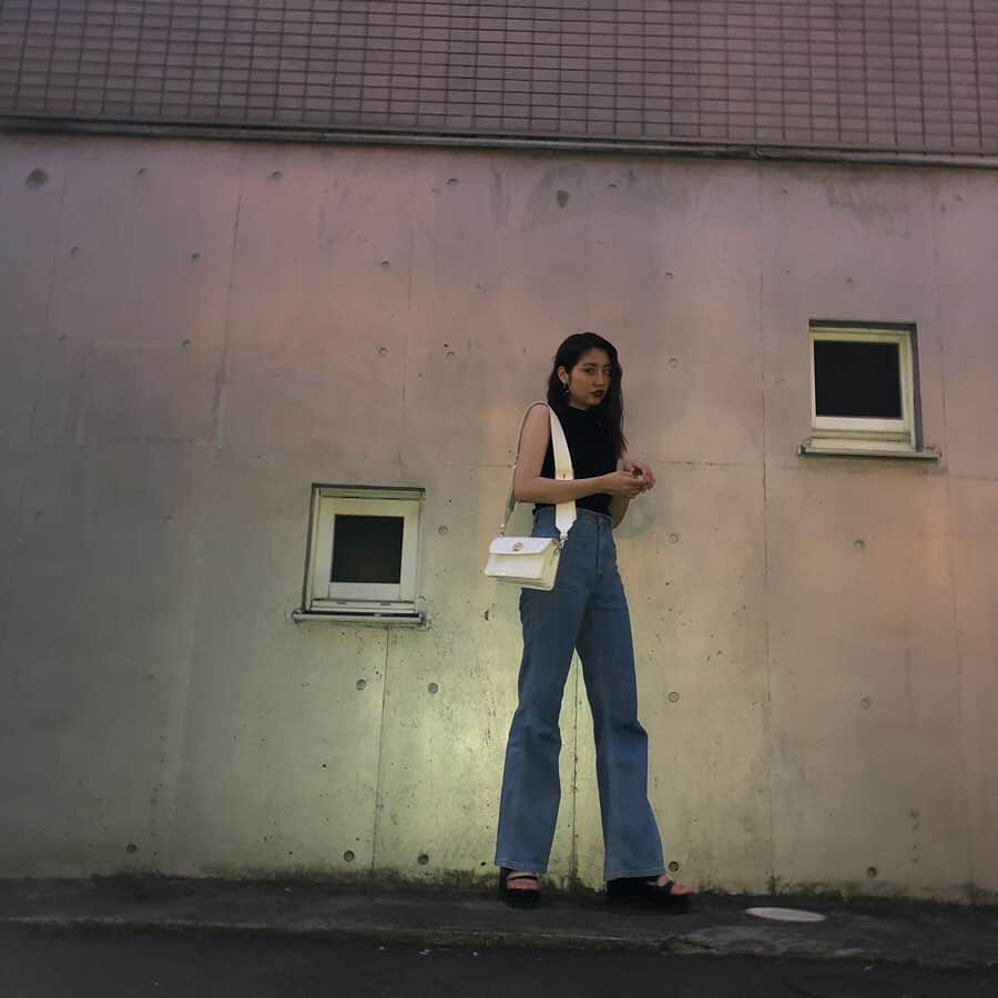 青島妃菜さんのインスタグラム写真 - (青島妃菜Instagram)「.﻿ ﻿ 私服さん〜〜﻿ こういうコーデがとても落ち着くな〜﻿ ブランドはタグ付けしてます﻿ ﻿ #あおしまコーデ」9月4日 19時16分 - hina1226_01