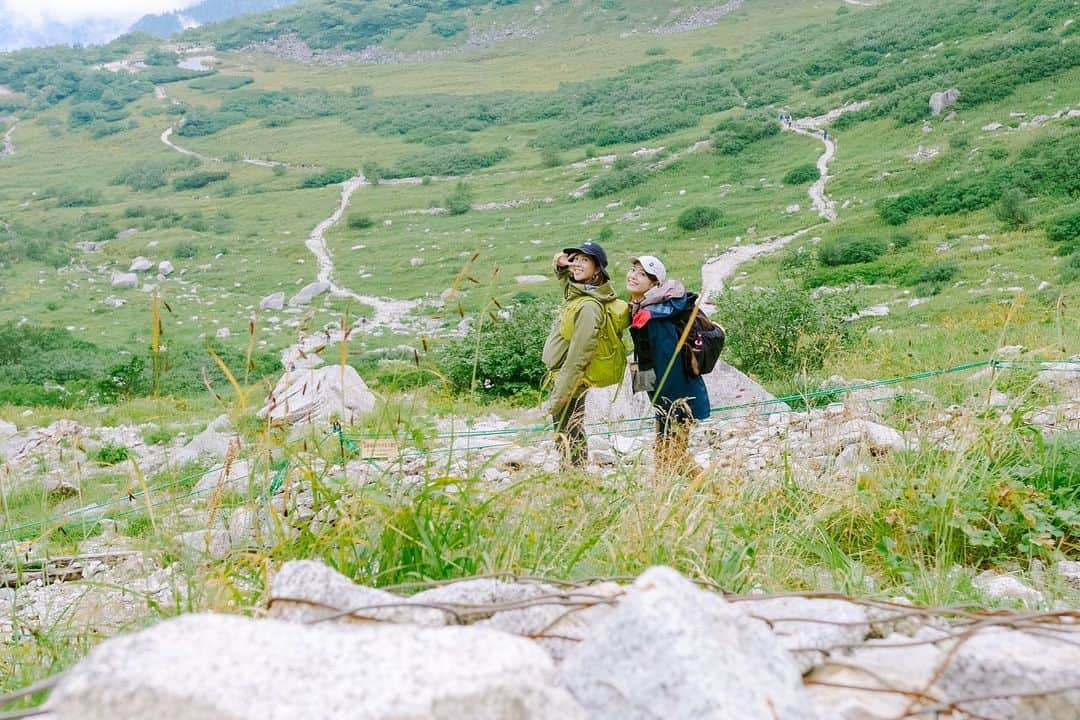 中村優さんのインスタグラム写真 - (中村優Instagram)「木曽駒ケ岳 日帰り登山⛰ @orangebackpackers  本当は一泊二日で唐松岳行きたかったのですが、天候が良くなさそうだったので、木曽駒ケ岳へ！ 📸同い年のなっちゃんと✨🧚🏻‍♀️」9月4日 19時18分 - nkmr_yu