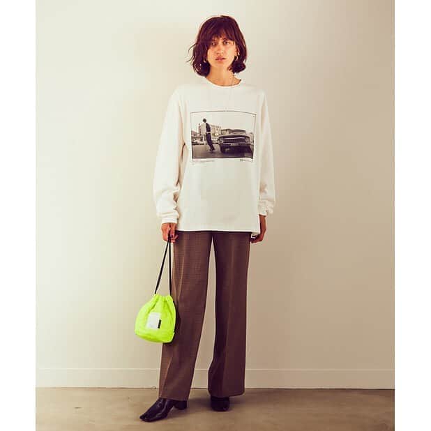 PAL CLOSET(パルクローゼット)さんのインスタグラム写真 - (PAL CLOSET(パルクローゼット)Instagram)「. . @loungedress 【JANE SMITH(ジェーン スミス)】 日本のファッションブランド。 川口ユリナと和井田多佳がデザイナーを務める。 架空の左利き女性に向けた洋服を作っており、ベーシックなアイテムが揃います。 . 【JANE SMITH】巾着バッグ ¥9,180（税込） . #palcloset #loungedress #bag #コーディネート #パルクロ #パルクローゼット #秋コーデ #カジュアルコーデ #カジュアルファッション #カジュアルファッションスタイル #ラウンジドレス #秋バッグ #秋小物 #バッグ #janesmith #ジェーンスミス」9月4日 21時17分 - palcloset_onlinestore