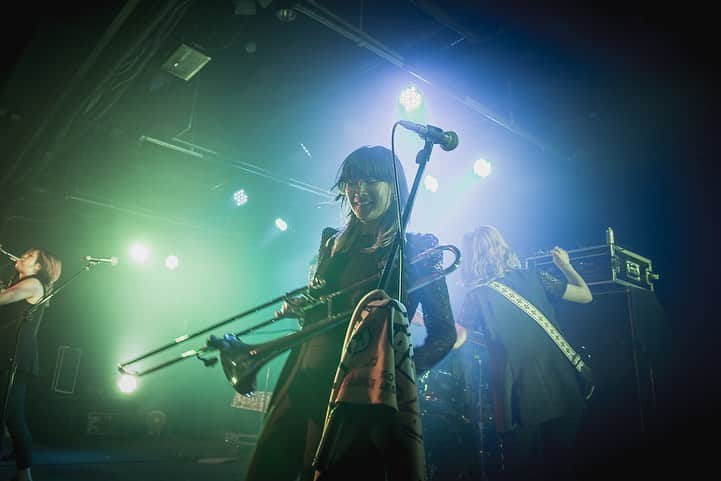 のインスタグラム：「Taiwan ska fest!! 📸  by Jason Matthew Peters . 興奮して鼻が膨らんでる👃 @skaraoke.tw  #oreskaband」