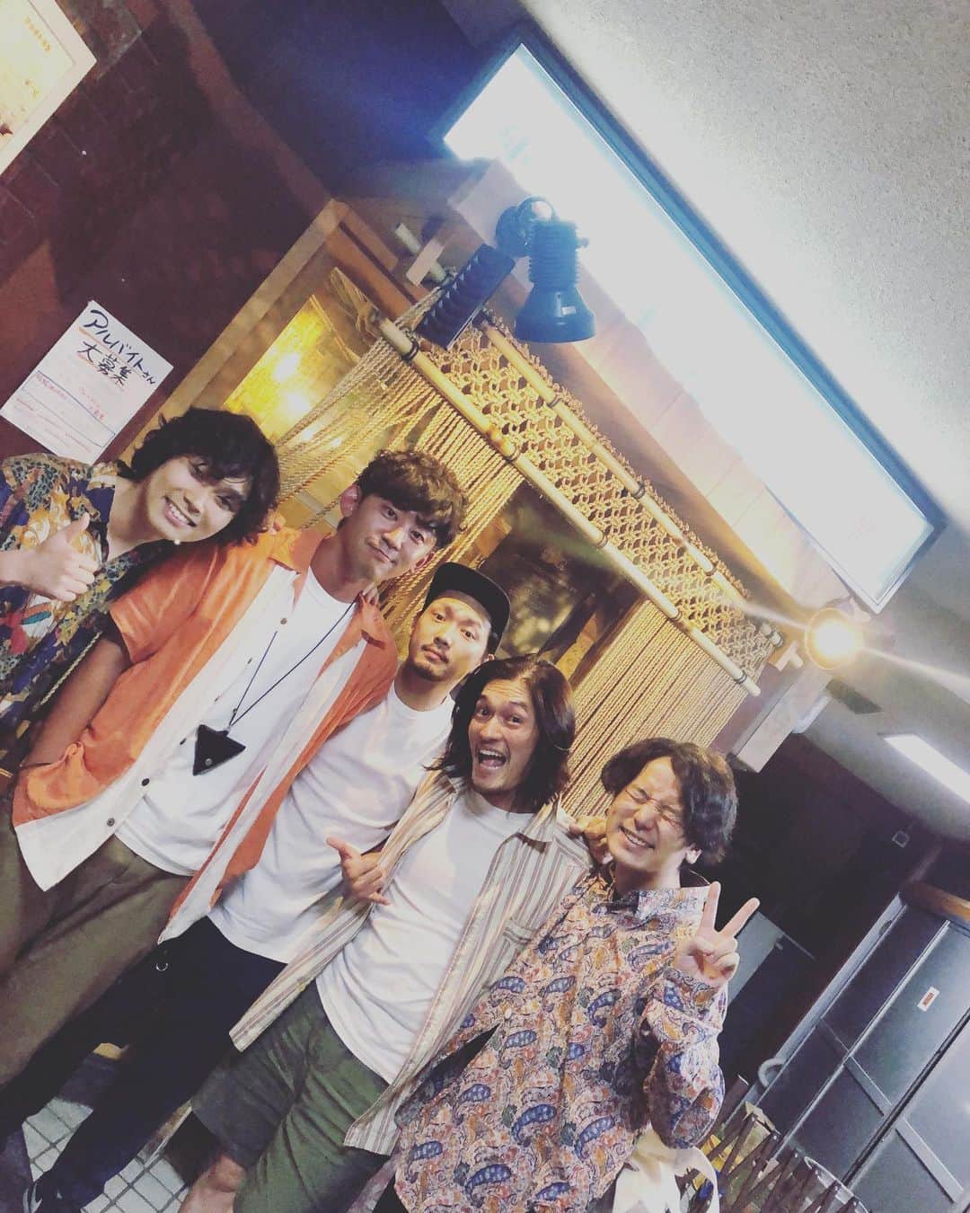 のインスタグラム：「9／9日はOMOINOTAKEとの3マンライブ！O-WESTに全員集合お願いします！ . 詳細はTHREE1989.Tokyo ホームページへ🔥 . @omoinotake 、 #THREE1989 #OMOINOTAKE」