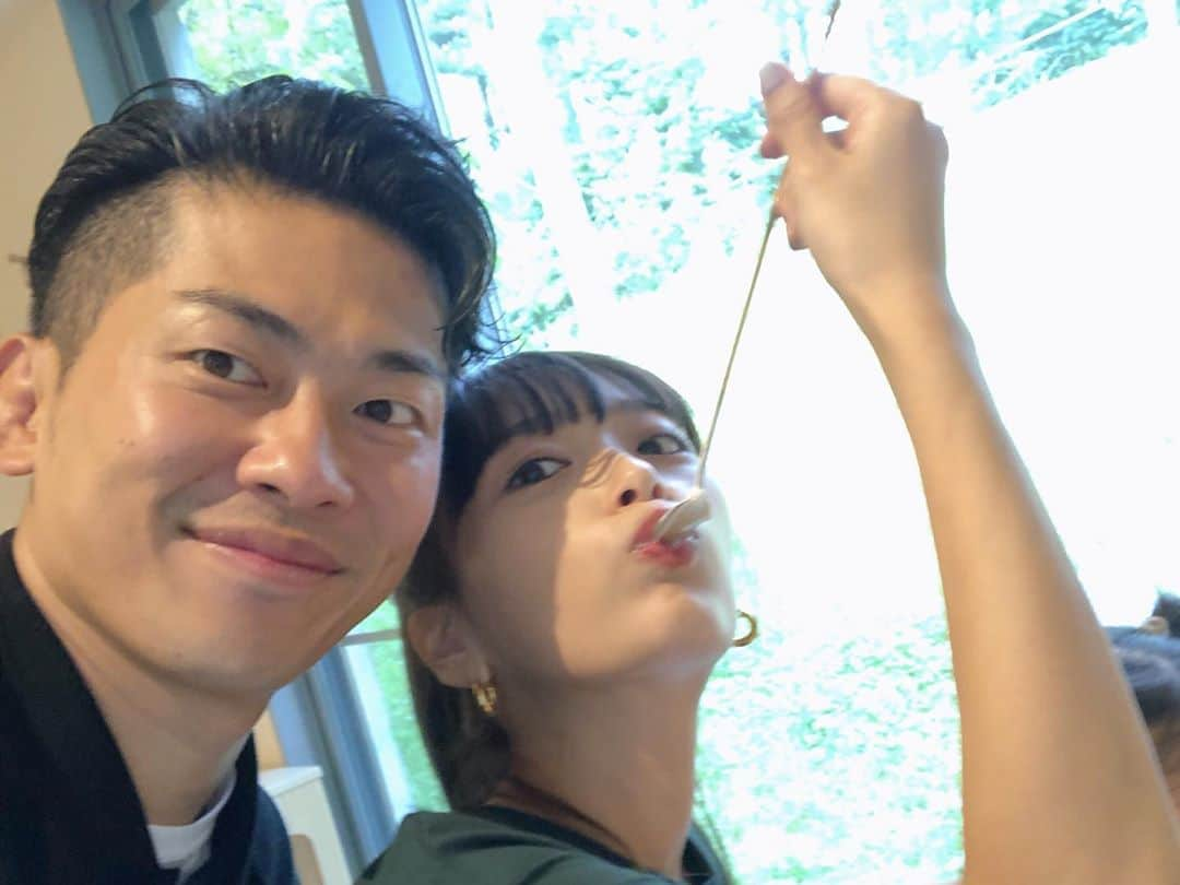 近藤千尋さんのインスタグラム写真 - (近藤千尋Instagram)「明日は結婚記念日😍ということで #星野リゾートリゾナーレ八ヶ岳  に遊びにきました💓 👶お腹も大きいし、十愛が  一番楽しめる家族で行ける場所 ほんとにぴったりな場所🥺❗️ パフェ作り体験をしたり 室内プールで遊んだり 夜はゆっくりディナー🍽 子連れでいけるイタリアンは 最高でした✨👧 明日も楽しむぞ〜❤️ 写メがあり過ぎて。。。📸 また更新します❤️ #ottosette星野リゾートリゾナーレ八ヶ岳 #リゾナーレ八ヶ岳」9月4日 22時26分 - chipichan.1215