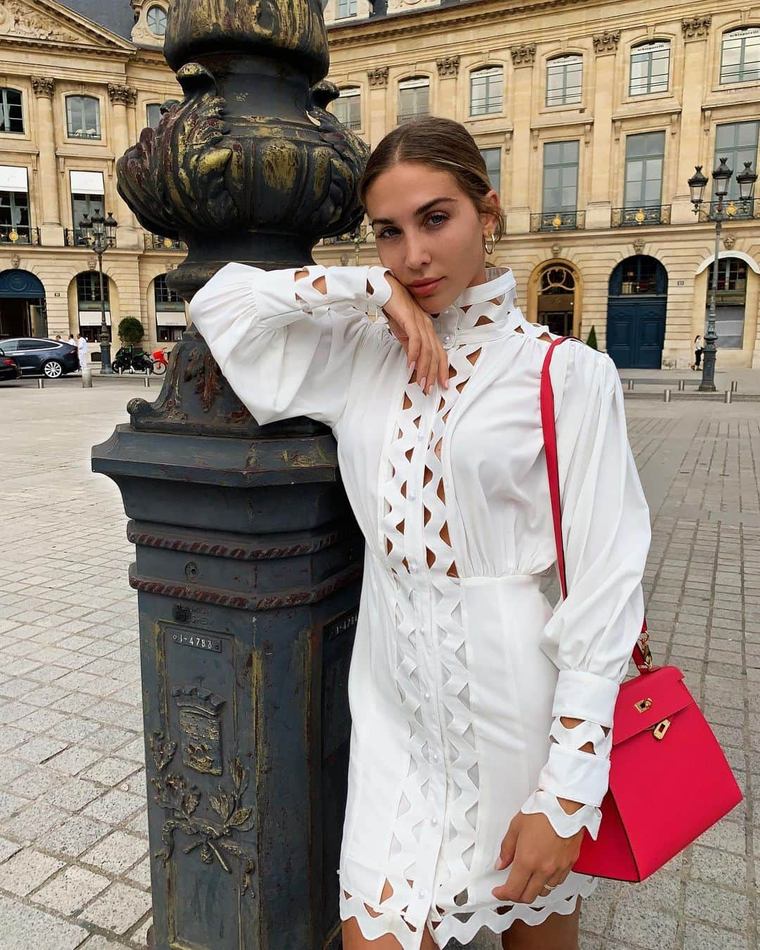 アン・キャサリン・ボメルさんのインスタグラム写真 - (アン・キャサリン・ボメルInstagram)「taking Baby K on a walk in her hometown. What’s your favorite spot in Paris? ( don’t say Eiffeltower 😄)」9月4日 22時55分 - annkathrin