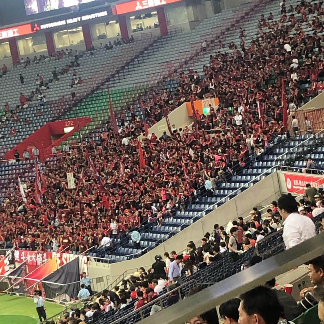 ジーコさんのインスタグラム写真 - (ジーコInstagram)「Otima vitoria hoje no jogo de ida da Copa Levain sobre o Reds por 3x2 em Saitama.Jogo da volta domingo em Kashima.aqui vale o criterio do gol fora.Jogo das quartas de final. O vencedor dessa competição enfrenta o Campeão da  Sulamericana. Um mês atras o Athetico Paranaense venceu o Bellmare por 4x0 e levou a Copa Suruga. O Kashima venceu 2 vezes essa Copa ganhando do Sao Paulo e do Universidade do Chile.」9月4日 22時56分 - zico