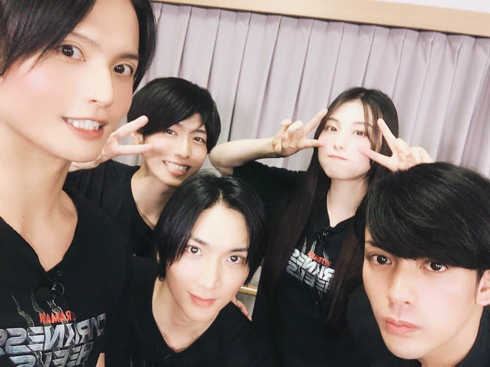 友常勇気さんのインスタグラム写真 - (友常勇気Instagram)「Thank you for watching niconico programme♬♬٩(◦´╰╯｀◦) ۶♡ #ダークネスヒールズ  #ニコニコ生放送  #友常勇気  #校條拳太朗  #谷佳樹  #相楽伊織  #古谷大和 #ご視聴 #ありがとう御座いました」9月4日 22時58分 - yuki_tomotsune