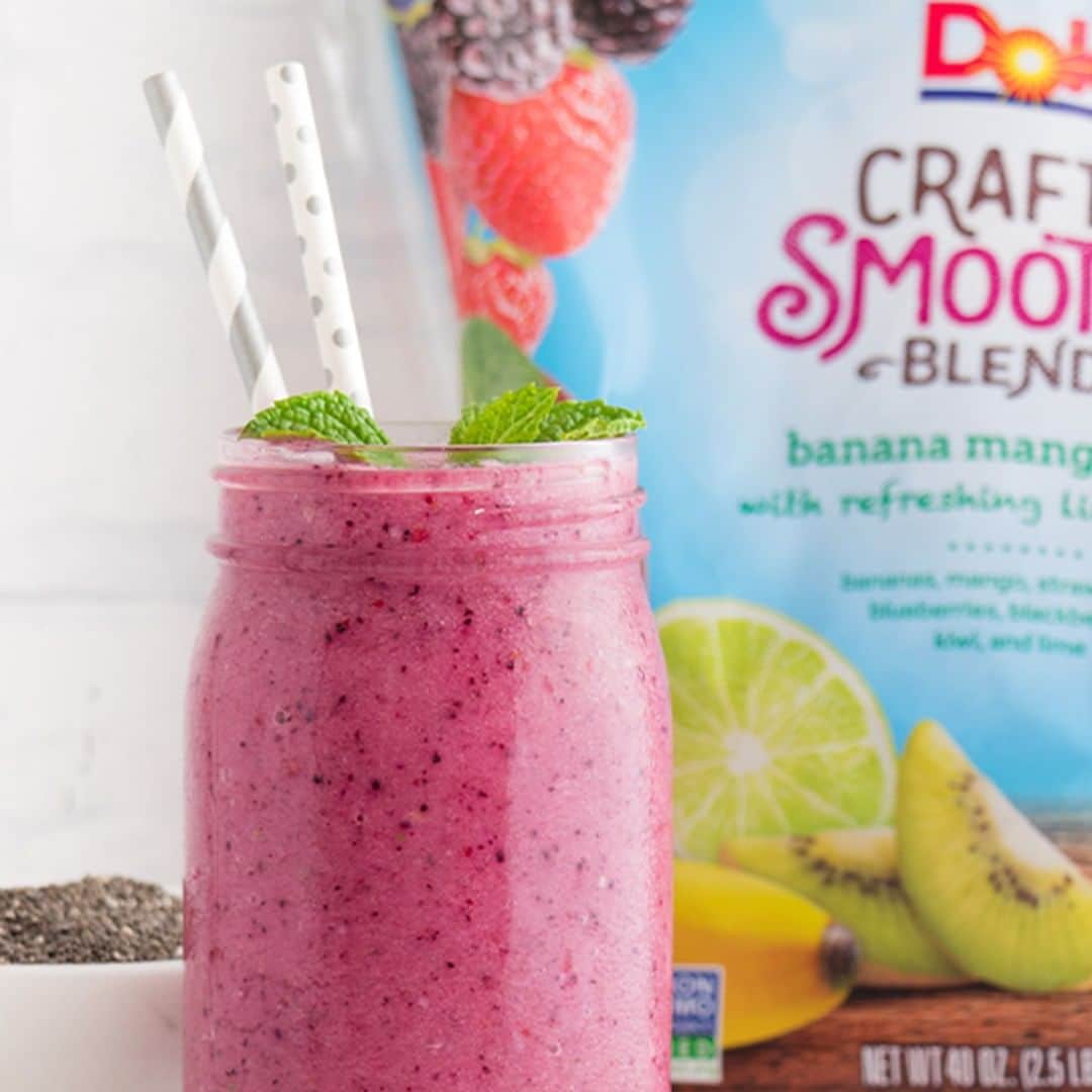 Dole Packaged Foods（ドール）のインスタグラム：「Pre-chopped and measured deliciously paired ingredients ✔️ Since frozen Dole Crafted Smoothie Blends check all the boxes for you, all you’ll have to think about is which delicious flavor combo to blend next 😍」
