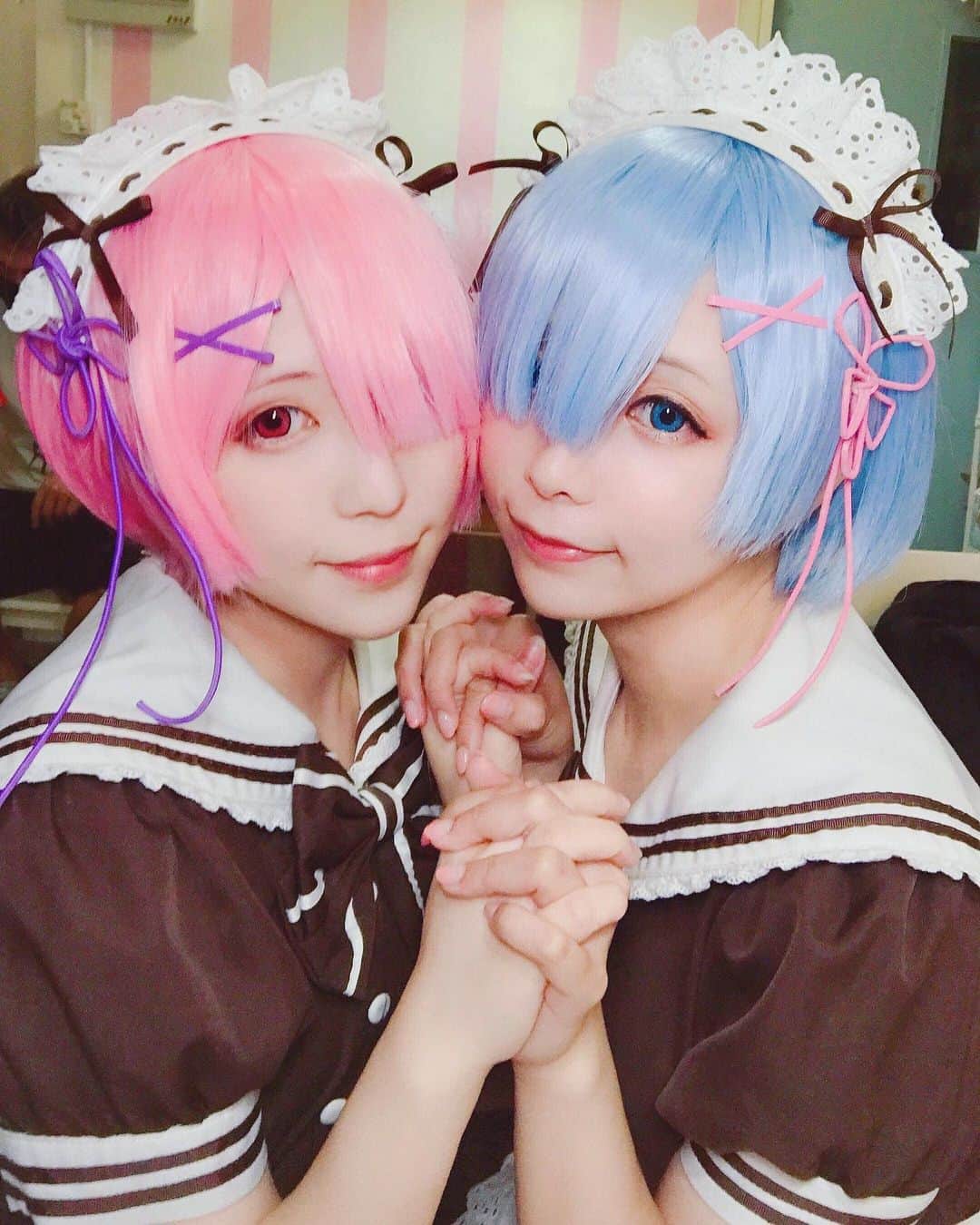 小桃のインスタグラム：「Sugar當值紀錄❤️ ラム：GoGo レム：小桃 SiuTao  #リゼロ #rezero #rem #ram #レム #ラム #rezerokarahajimeruisekaiseikatsu #リゼロから始める異世界生活 #cosplay #crossover #cafe #sugarfactorycafe」