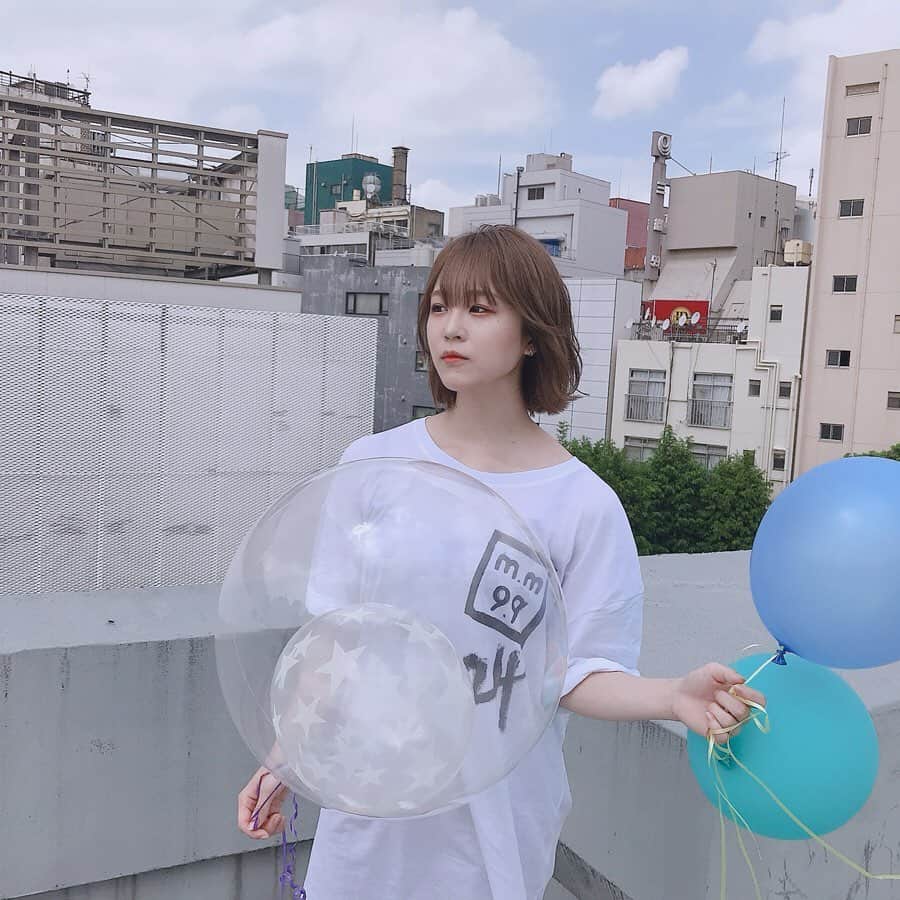 三田麻央のインスタグラム：「🎈💭」
