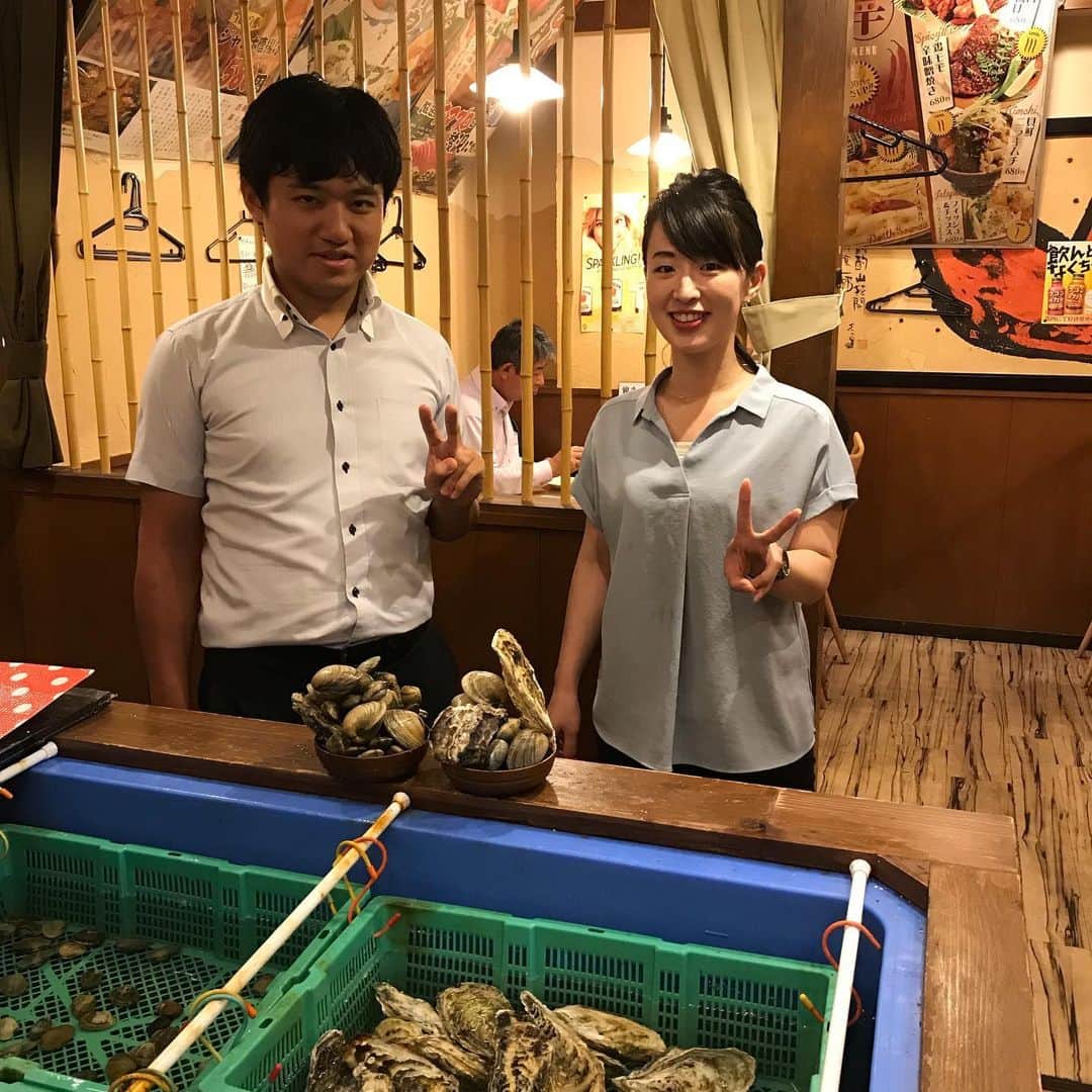 鶏魚 谷町のインスタグラム：「鶏魚です！しーちゃんです🎶 本日は、コース料理にプラスして貝盛り放題をして頂いた常連様*\(^o^)/* いつも、ありがとうございます♡ #コース料理 #プラス貝盛り放題 #鶏魚 #大阪 #谷町四丁目 #駅近 #セルフ飲み放題 #地域最安値 #コース #座敷 #個室 #貝盛り放題 #ガンガン焼き #あさり #はまぐり #ホンビノス貝 #牡蠣 #さざえ #飲み会 #女将」