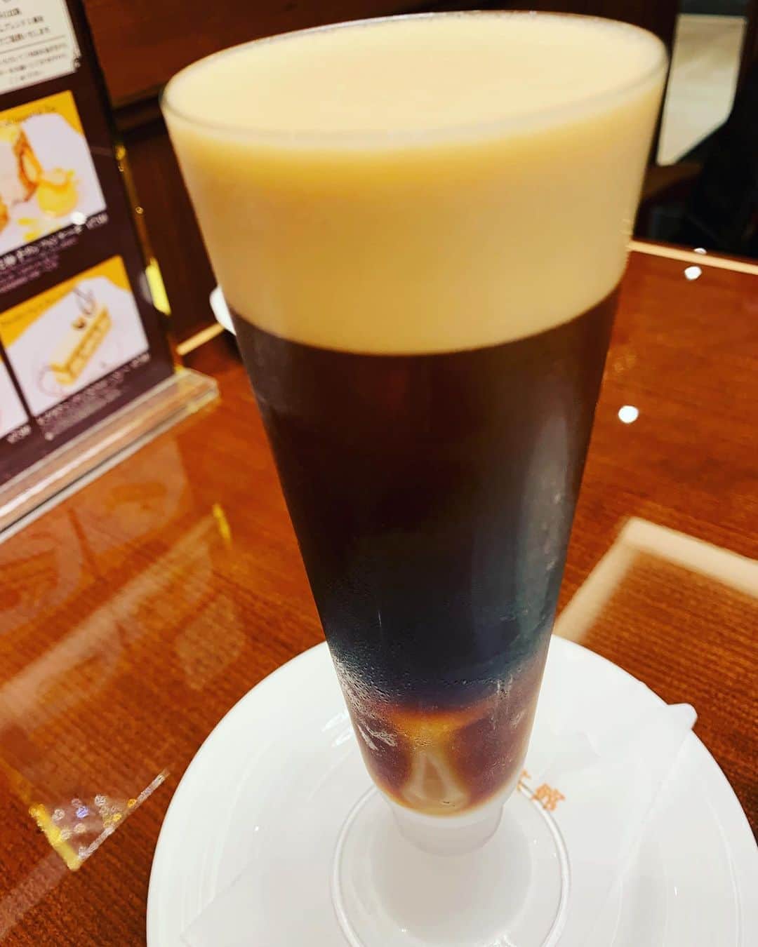 江口拓也さんのインスタグラム写真 - (江口拓也Instagram)「黒ビールかと思うじゃん？アイスコーヒーです🥺🤲 #アイスコーヒー」9月5日 0時38分 - takuyaeguchi81
