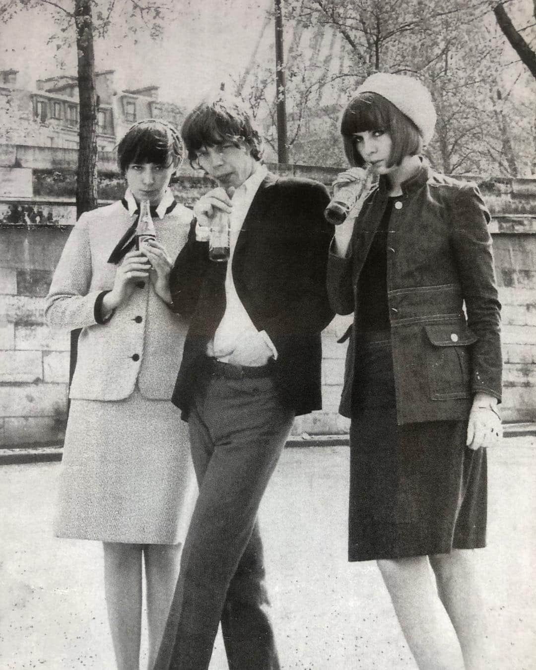 キャロライン チャールズのインスタグラム：「Caroline Charles, Mick Jagger and Chrissie Shrimpton in Paris in the 60’s」