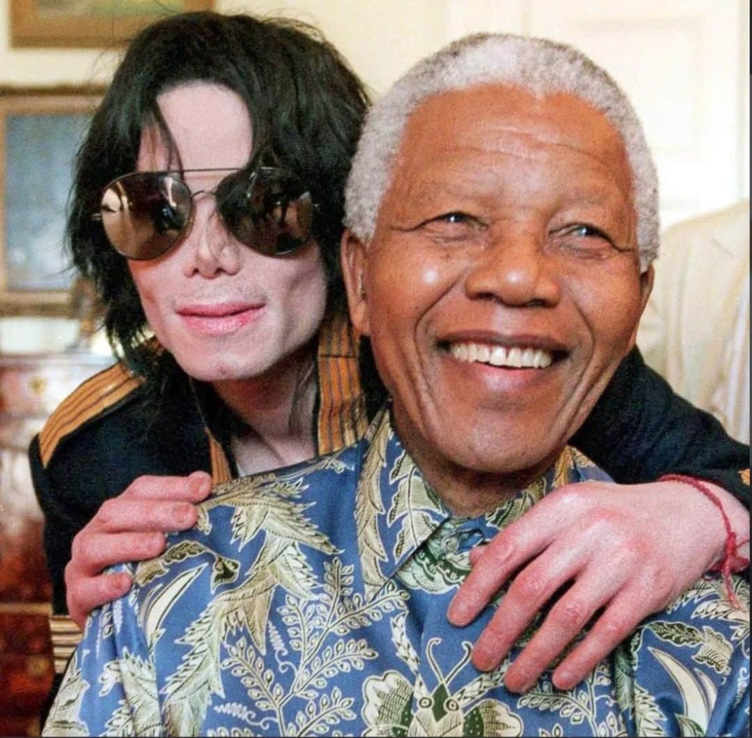 マイケル・ジャクソンさんのインスタグラム写真 - (マイケル・ジャクソンInstagram)「“The contribution of Michael Jackson, I hope, will inspire people not only in our country, but throughout the world, to follow his example and to bring a measure of happiness to our children.” – Madiba, Nelson Mandela, on Michael Jackson, the humanitarian. #MJHumanitarian」9月5日 1時00分 - michaeljackson