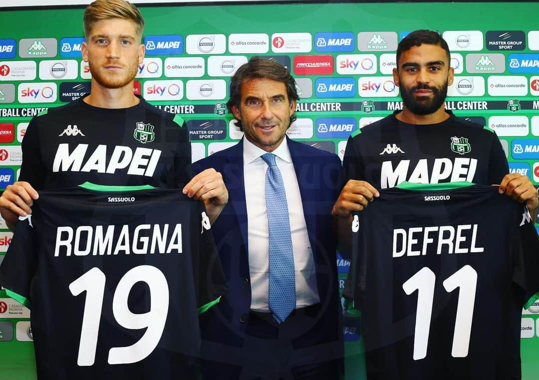 USサッスオーロ・カルチョさんのインスタグラム写真 - (USサッスオーロ・カルチョInstagram)「Presentati alla stampa i calciatori neroverdi Filippo #Romagna e Gregoire #Defrel!  Collegati su www.sassuolochannel.tv per ascoltare le loro parole (link nella storia e in bio) 📺  #ForzaSasol 🖤💚」9月5日 1時23分 - sassuolocalcio