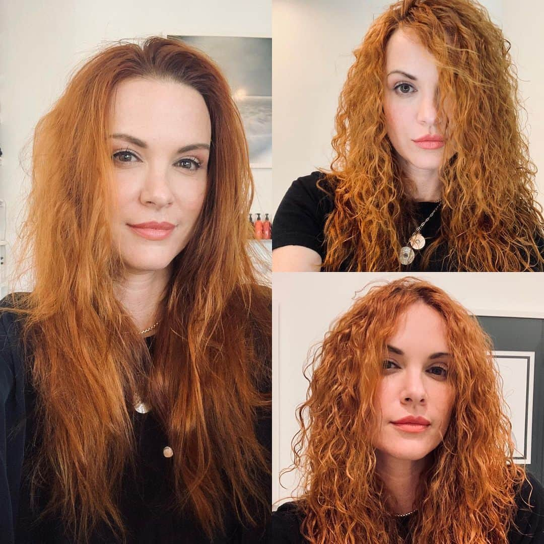 ダニール・ハリスさんのインスタグラム写真 - (ダニール・ハリスInstagram)「So if you know me...you know I’ve been waiting to perm my hair since my last perm in 1993. After a solid year of pleading and bribing, I convinced @bigredtisa to go old school with me. She found a multi-multi-multi step perm using @olaplex that actually worked! I got my wish of crazy healthy curls. Be advised..this is not an ad. This is a post about me doing something for myself with my best pals on a Tuesday. If you hate it fine. I like it. It makes me happy and that is all that matters. I encourage everyone to do something for themselves...be brave... take chances... practice self-care. Just don’t ask Tisa for a perm, she will say NO for a year!!! 😉 #lovethatpermsmell #olaplex #perm @littlesistersalon」9月5日 1時35分 - danneelackles512