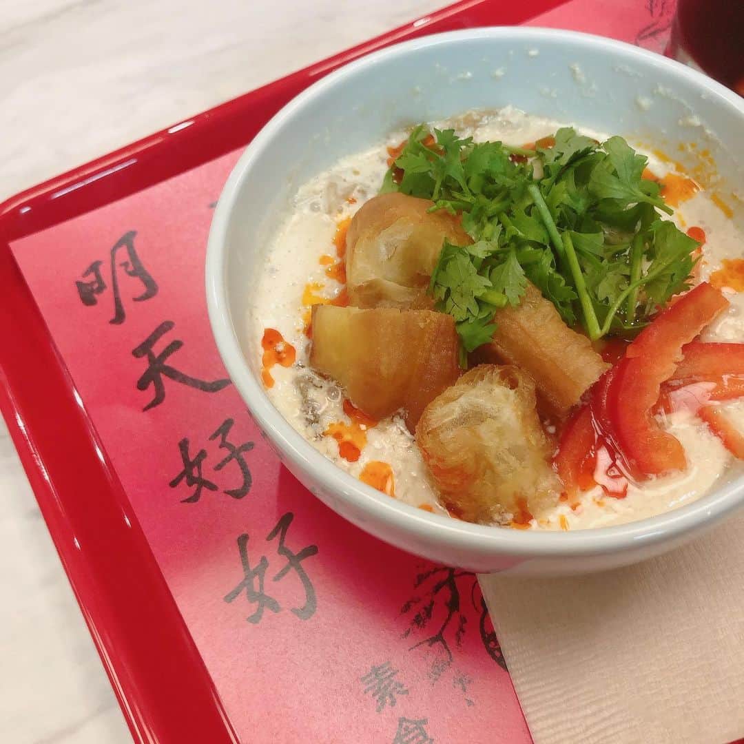 優木まおみのグルメインスタ