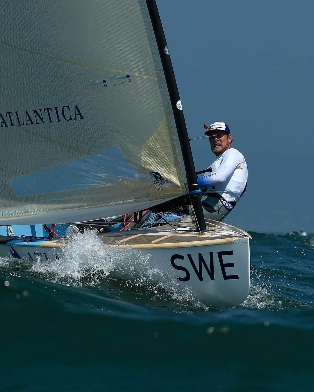 オリンピックチャンネルさんのインスタグラム写真 - (オリンピックチャンネルInstagram)「The pressure will be on the sailors at #ReadySteadyTokyo Sailing test event. ⁠⠀ ⁠⠀ Fleet racing is wrapping up in five Olympic events at the Port of Shonan, Enoshima yacht harbour.⁠⠀ ⁠⠀ All gold medals are still yet to be decided in the RS:X Men, RS:X Women, 49er, 49erFX and Nacra 17 categories. For many nations and athletes, this test event has a wider impact on #Tokyo2020 qualification.⁠⠀ ⁠⠀ #sailing⁠⠀ ⁠⠀ ⁠⠀」8月21日 18時03分 - olympicchannel_x