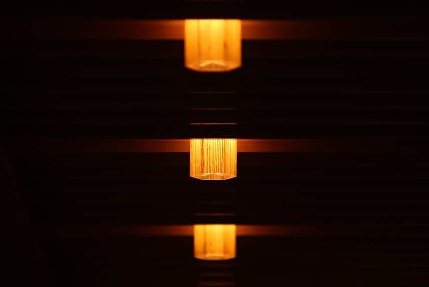 ホテルオークラ東京 Hotel Okura Tokyoさんのインスタグラム写真 - (ホテルオークラ東京 Hotel Okura TokyoInstagram)「心に届き、残る灯。 Lighting up even your heart.  #theokuratokyo  #オークラ #ホテル #開業 #9月12日 #15時オープン #照明 #宴会場 #亀甲文様  #ロビー #ダウンライト #エレベーターホール #okura #hotel #open #sep12 #3pm #light  #hexagonalpattern #banquethalls #lobby #downlight #elevatorhall」8月21日 18時03分 - theokuratokyo