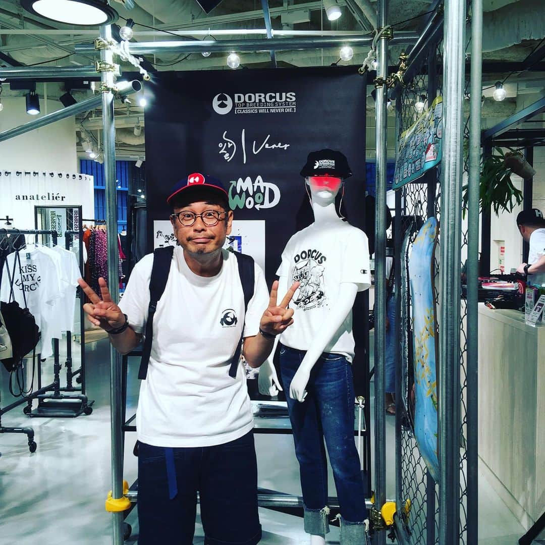 中島ヒロトさんのインスタグラム写真 - (中島ヒロトInstagram)「ドリンクをもらうべく。  来ました！  #阪神百貨店4階 #阪神レッツスケートポップアップ」8月21日 18時09分 - djhirotonakajima