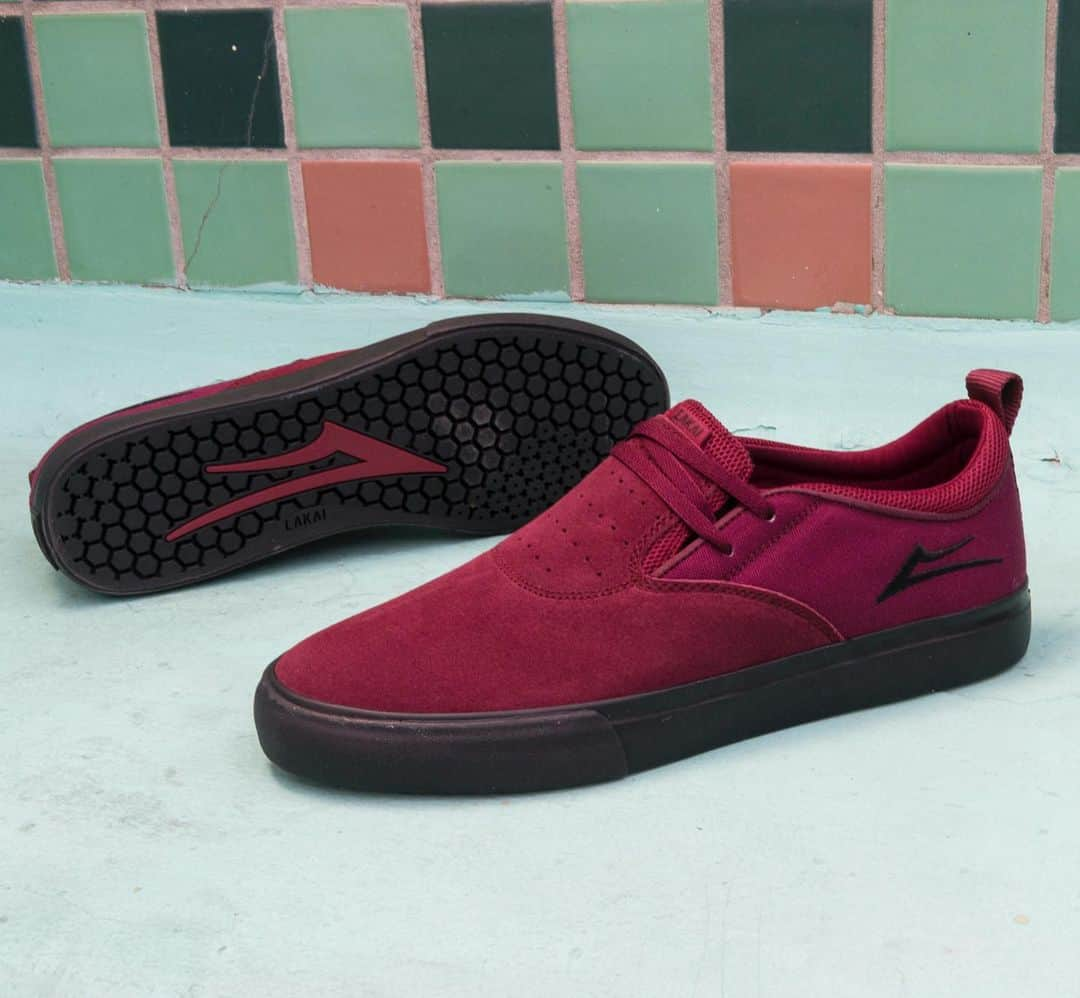 ラカイリミテッドフットウェアさんのインスタグラム写真 - (ラカイリミテッドフットウェアInstagram)「Riley 2 in Burgundy/Black Suede Available now at finer shops and Lakai.com @rileyhawk  #LakaiRiley2 #Lakai #LakaiOrDie」8月21日 10時08分 - lakailtd