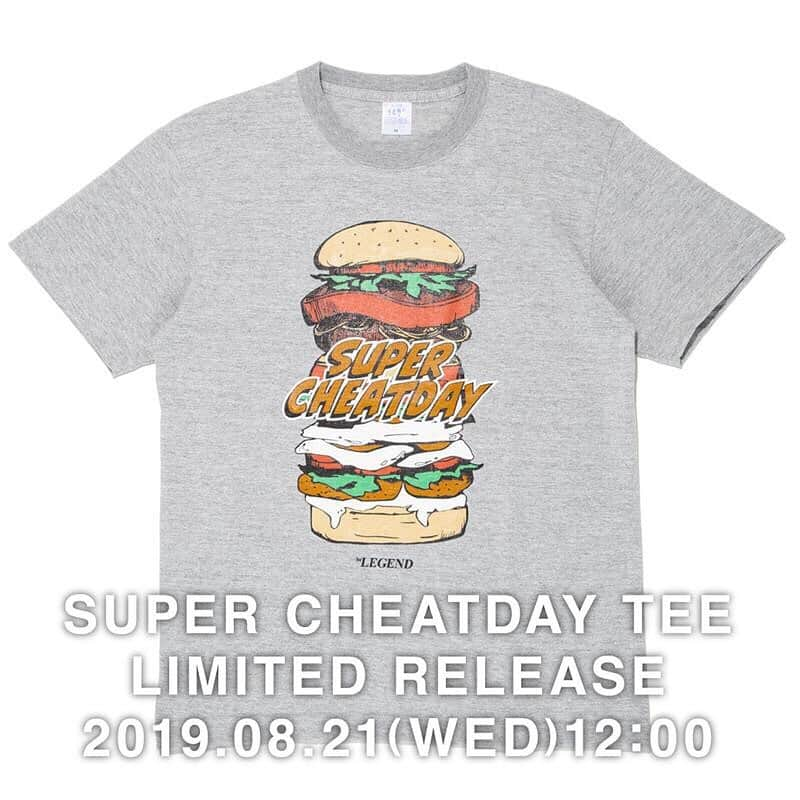 ビーレジェンドスタッフさんのインスタグラム写真 - (ビーレジェンドスタッフInstagram)「■数量限定■ 「SUPER CHEATDAY TEE」 発売開始！！ . 大変お待たせいたしました！「SUPER CHEATDAY TEE」の販売を開始致しました！ . 「CHEATDAY TEE」を 遥かに上回るボリュームで デザインされた超特大 ハンバーガーのグラフィックは インパクトも超特大！？ . こちらのTシャツを着て、 今まで以上にCHEATDAYを楽しんでみてはいかがでしょうか！ . 「CHEATDAYシリーズ」は 販売する度に即完売と なる大人気シリーズです。 今回も販売前から多くの お問い合わせを頂いており、 争奪戦必至の予感。 . 数量限定での販売と なりますので、 お早めのご購入が オススメです！ . 詳細はタグよりどうぞ！  #筋トレ  #ダイエット #減量  #ボディメイク  #ボディビル  #トレーナー  #フィジーク  #Youtube  #筋肉  #筋トレ女子  #筋トレ男子  #肉体改造  #フィットネス  #ジム  #fitness  #gym  #nara  #belegend #アパレル #ビーレジェンド #ビーレジェンドアパレル」8月21日 12時00分 - belegend_jigyobu