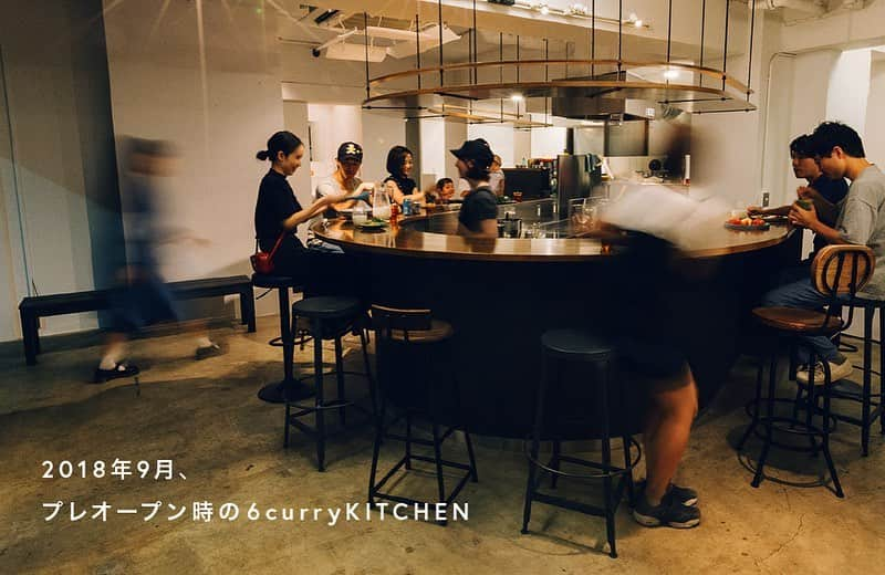 6curryさんのインスタグラム写真 - (6curryInstagram)「Makuakeにて、 6curryKITCHEN渋谷店の【初代会員】募集を開始しました🌈📣 ・ URLはプロフィールを見てね👉  Makuakeでは人数限定🎫ですが招待なしで会員権を買えます✨この機会にぜひ渋谷の立ち上げ会員になりませんか？ ・ ・ ・購入〆切は、9月18日の6curryKITCHEN1周年の日まで1ヶ月弱🍛 ・ ・ みなさま、どうぞ応援お願いします！」8月21日 12時13分 - 6curry