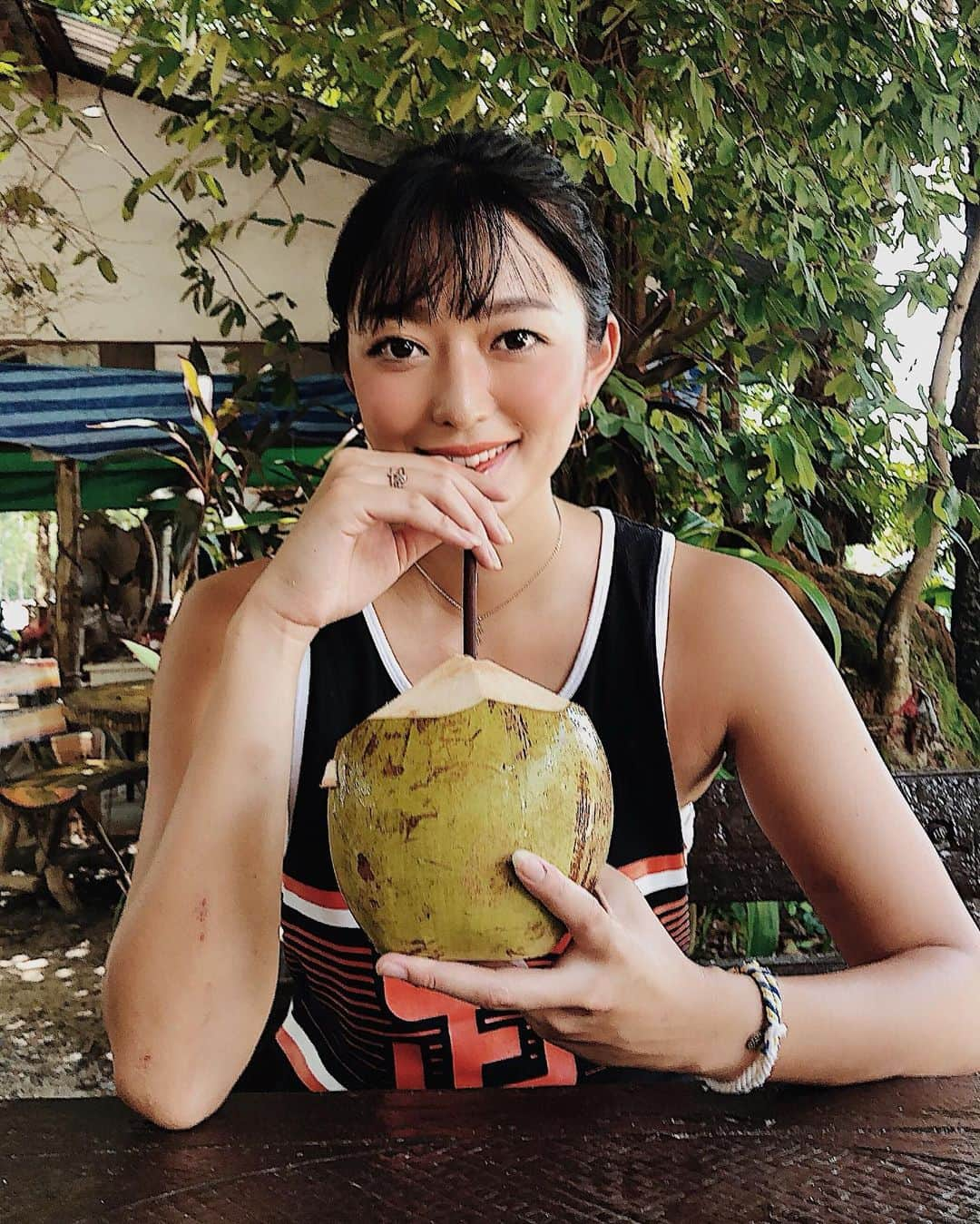 結子さんのインスタグラム写真 - (結子Instagram)「Yum💕💕 . . 雨季なのにパーフェクト天気🌞 #thailand#trip#instatravel#family#love #タイ#旅行#家族#快晴」8月21日 12時47分 - yuiko_yyy