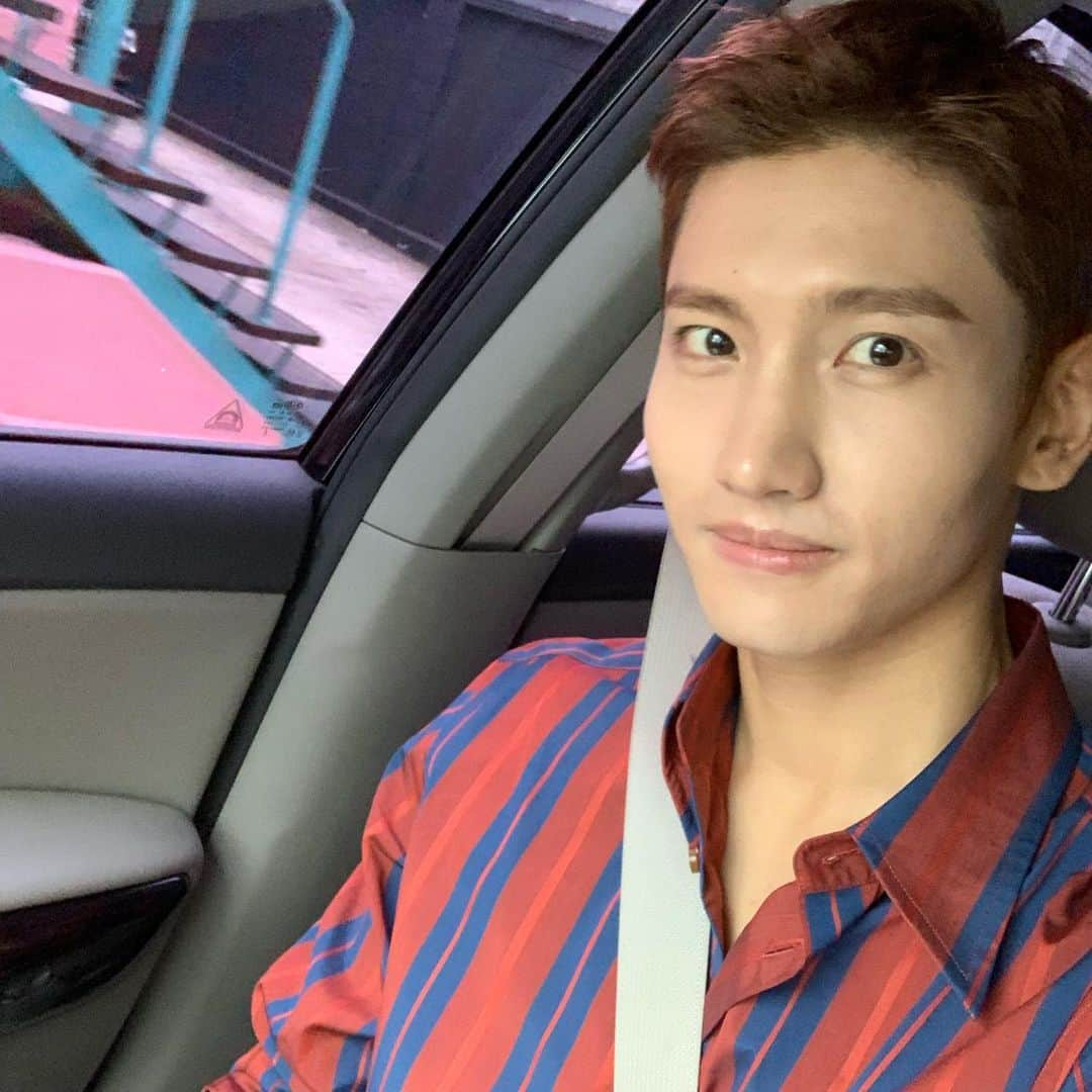 チャンミンさんのインスタグラム写真 - (チャンミンInstagram)「출근💪 #양식의양식」8月21日 13時23分 - changmin88