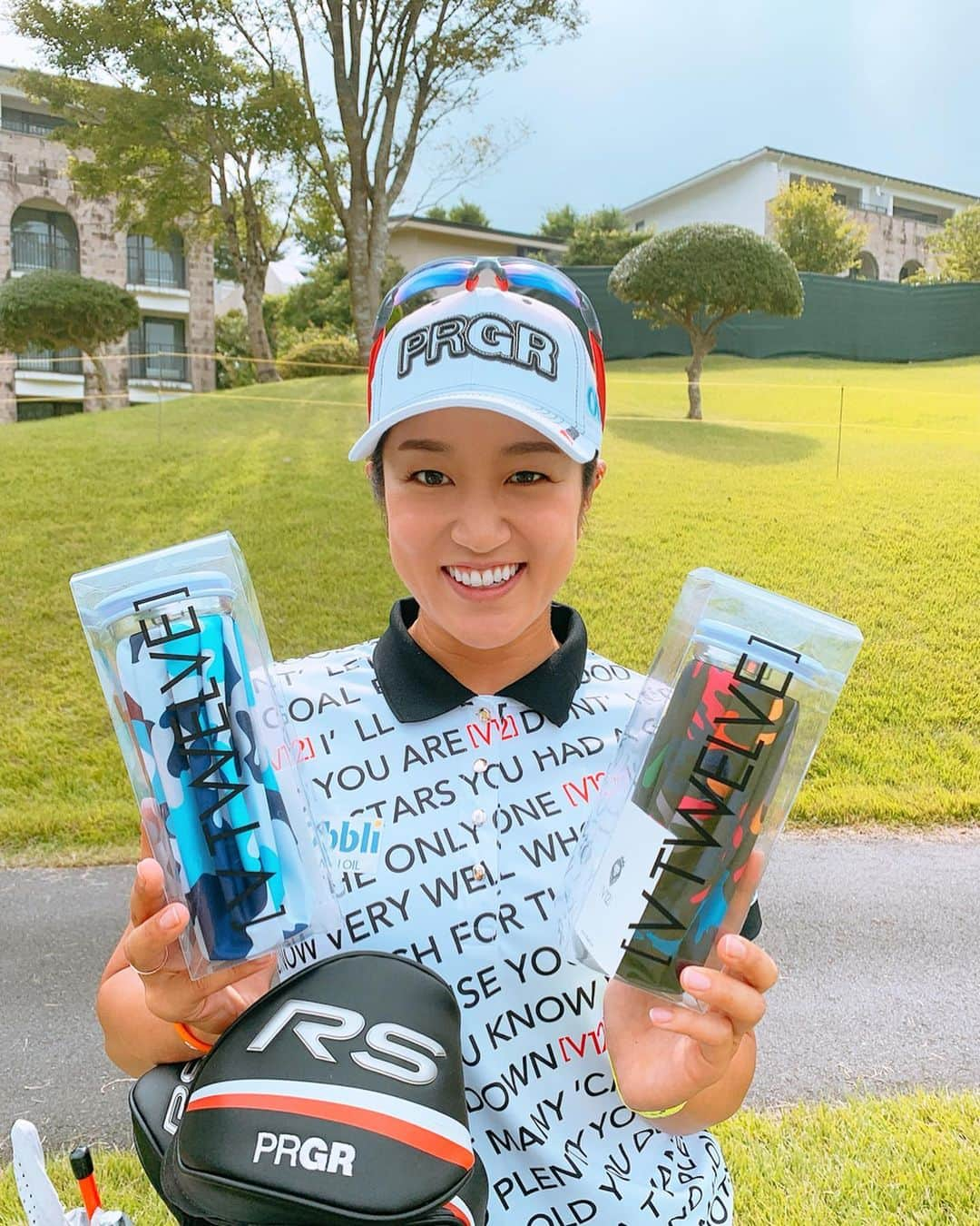 藤本麻子さんのインスタグラム写真 - (藤本麻子Instagram)「@v12golf_official さんから 氷のうが発売されましたー☀️⛳️ . 夏ド真ん中の今、 こんなかわいい氷のう 使わなきゃ損損❤️😍❤️ . . . @v12golf_official  #v12golf  #氷のう#golf#ゴルフ」8月21日 15時29分 - aako528