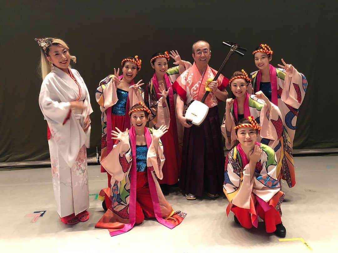 高嶋香帆のインスタグラム：「志村魂 千秋楽を御園座で無事に終えました😊✨ . 暑い中、足を運んで下さったお客様一人一人に感謝でございます。 . 毎日笑い声に包まれて、幸せな日々でした！！ . 今年もこの舞台に出演出来たこと、本当に嬉しく感じております🥺❣️ . 残すは「志村笑」 長野、広島の方々にお会い出来ること楽しみにしております！💓」
