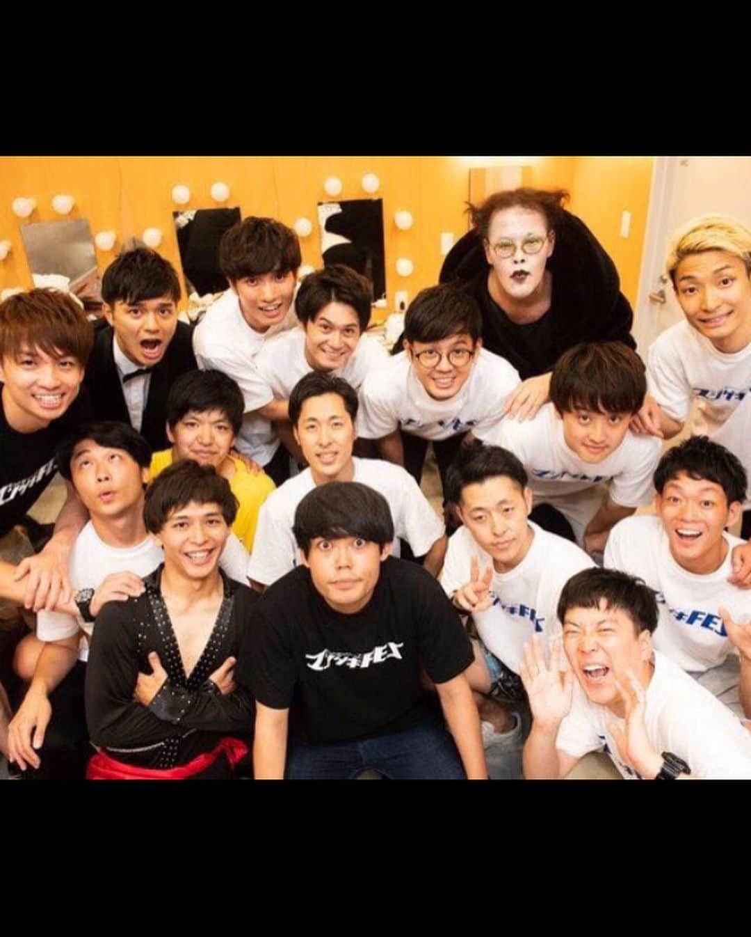 羽尻紘規のインスタグラム：「． マンゲキFES ありがとうございました！  お笑いの中心はここでした！  9月からのもっともっとマンゲキも 頑張ります！  #マンゲキFES」