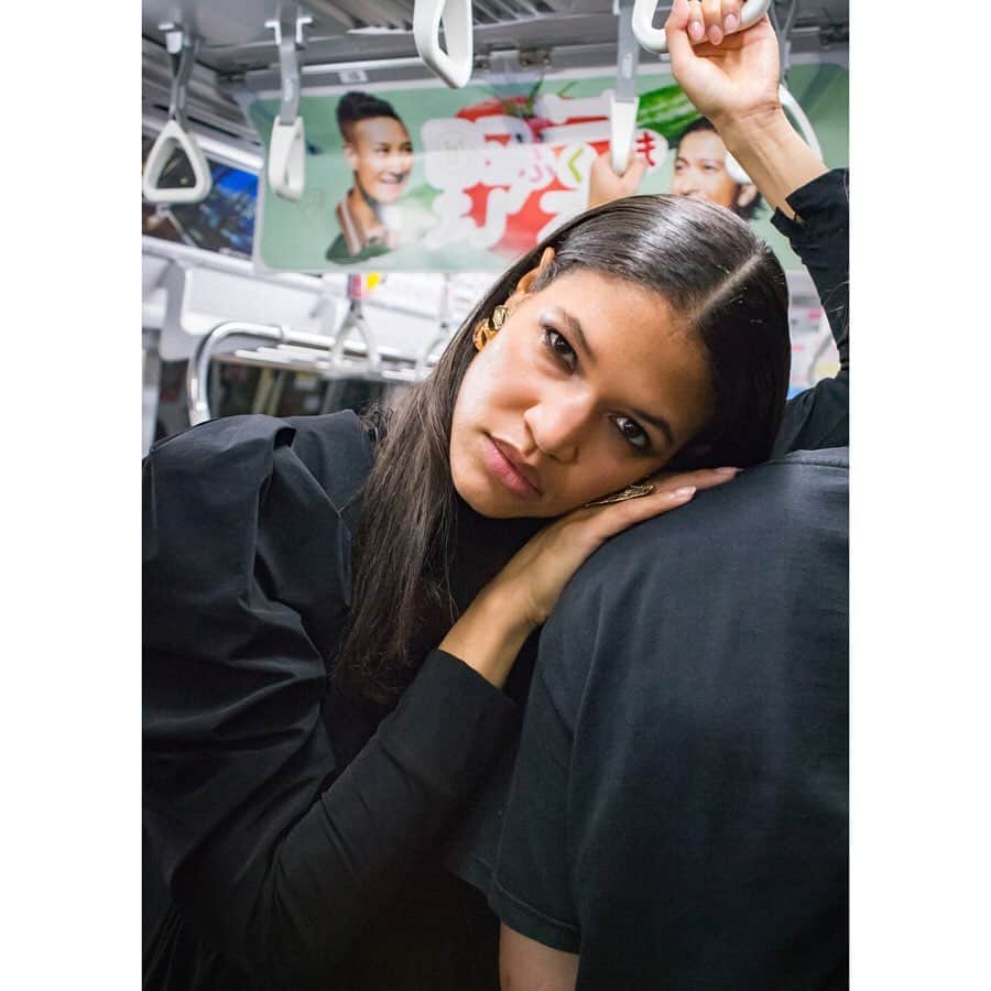 中田みのりさんのインスタグラム写真 - (中田みのりInstagram)「Tokyo Subway 🚇  @meishabrooks  @chikahair66  @mao.uga1211  @sayoko_dx」8月21日 16時53分 - minori_nakada