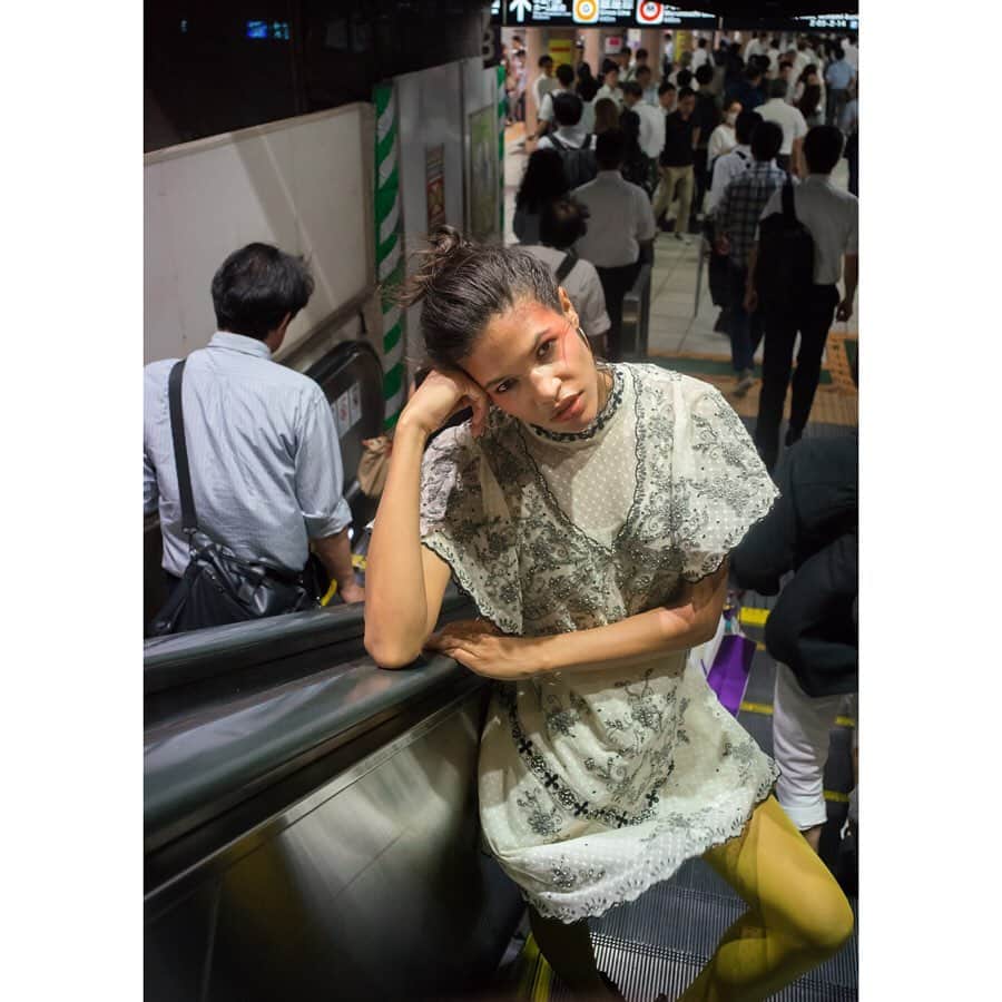 中田みのりさんのインスタグラム写真 - (中田みのりInstagram)「Tokyo Subway 🚇  @meishabrooks  @chikahair66  @mao.uga1211  @sayoko_dx」8月21日 16時53分 - minori_nakada