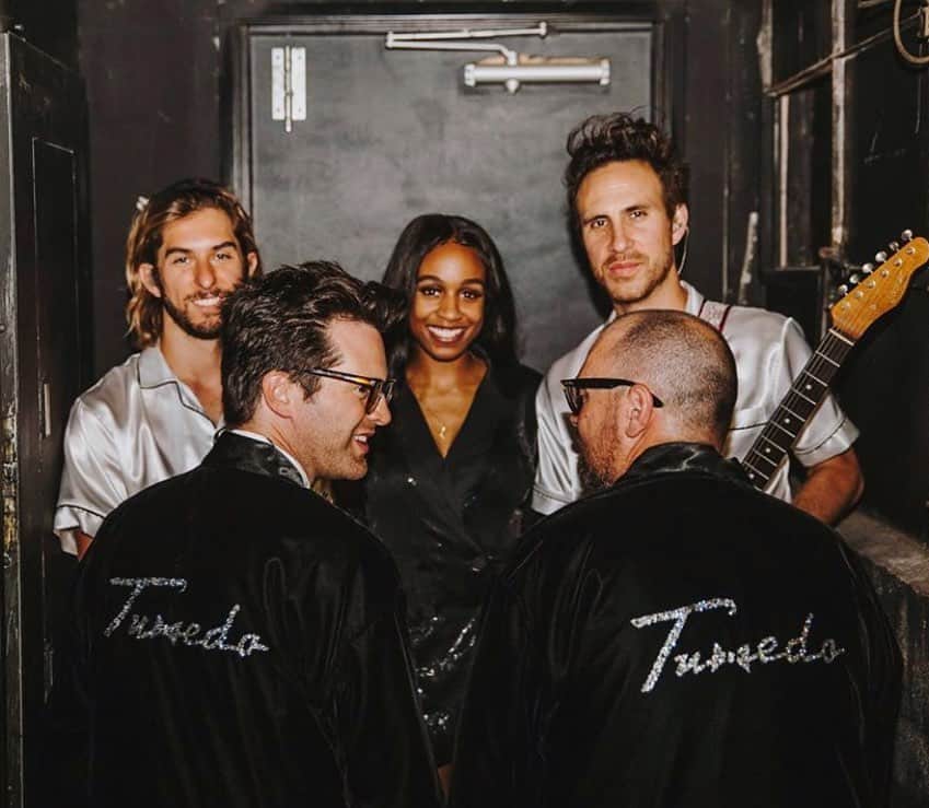 のインスタグラム：「The elegant funk express stops in SAN FRANCISCO TONIGHT! 🚂 woo WOO! There will be some tickets at the door. Can’t wait to see all my people!」
