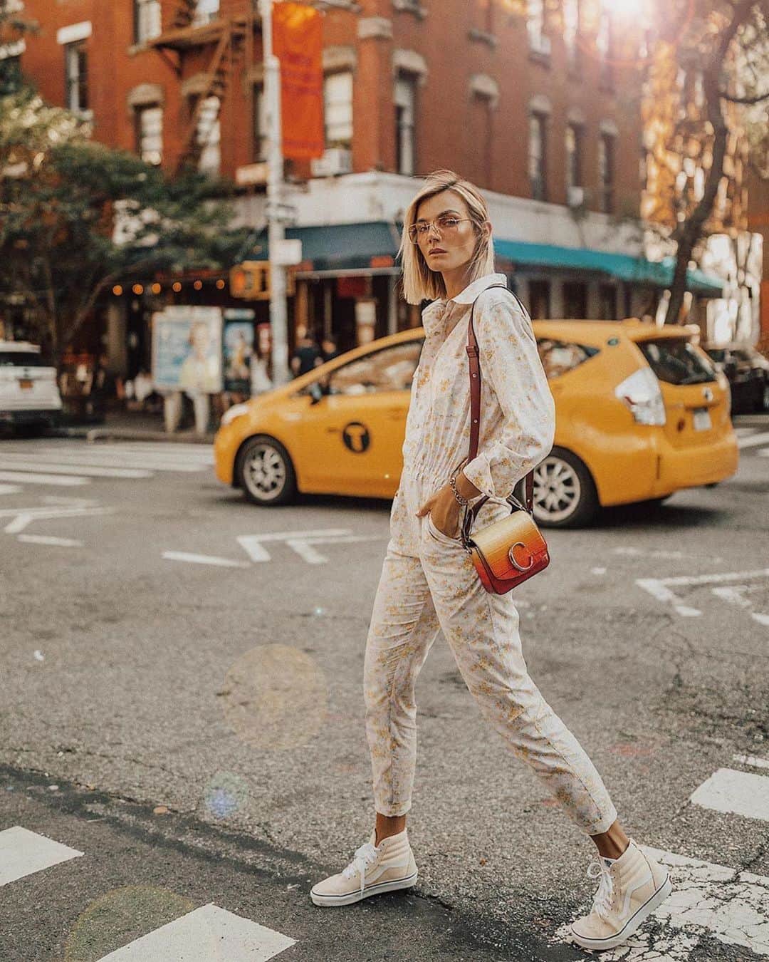 のインスタグラム：「Back in the New York groove🚕」