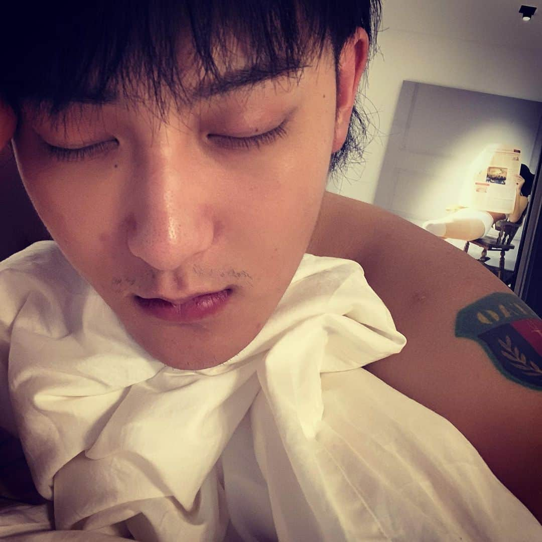 タオ さんのインスタグラム写真 - (タオ Instagram)「💤」8月22日 3時58分 - hztttao