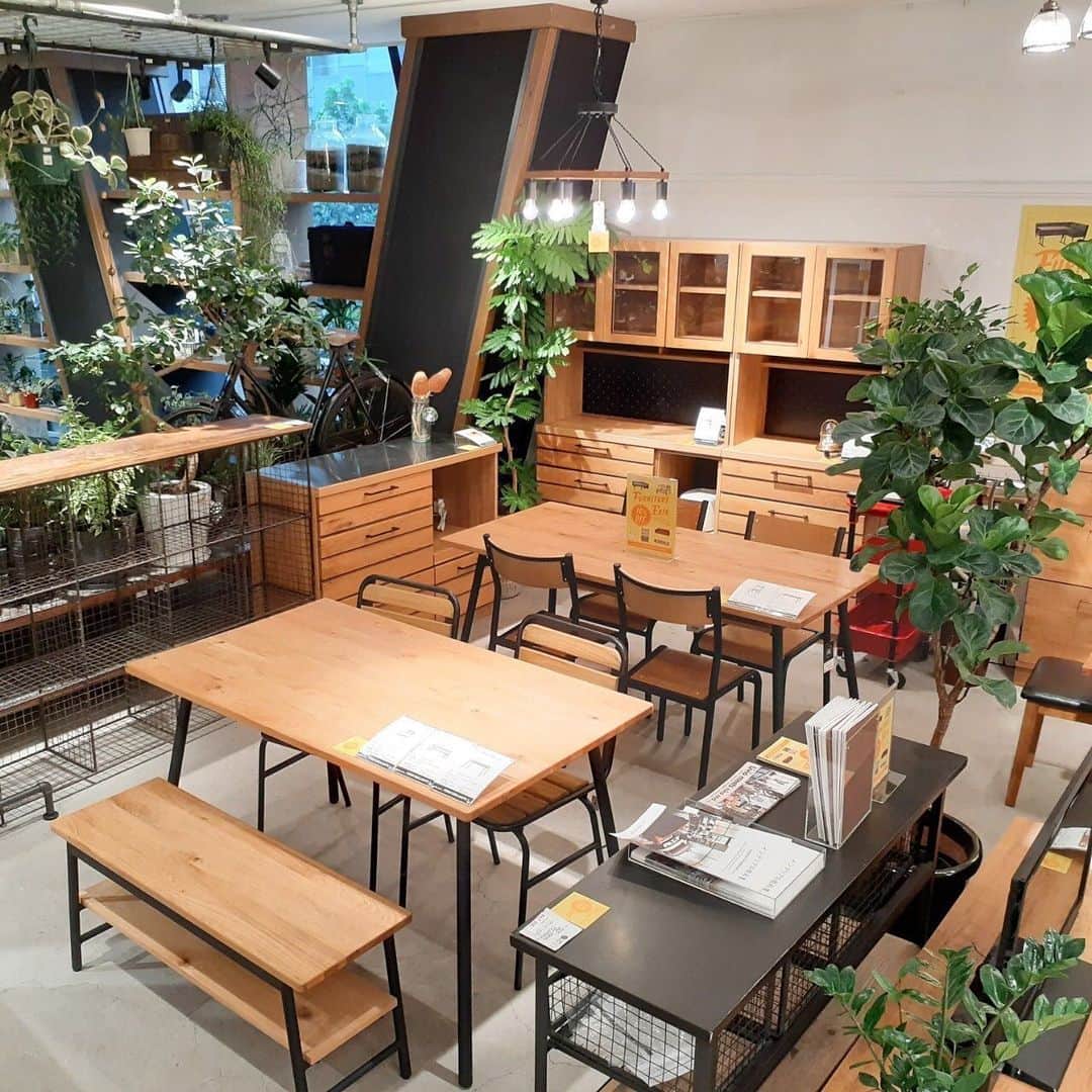 ニコアンドのグルメインスタ