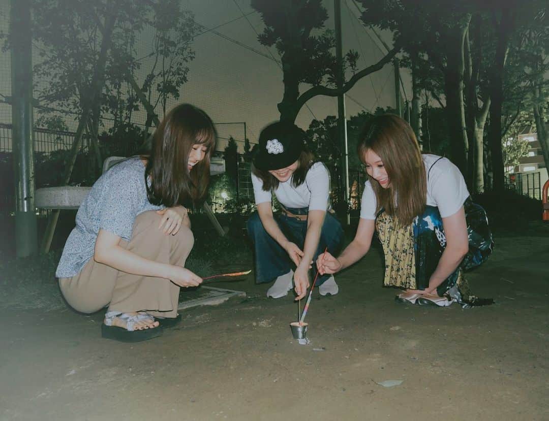 日岡なつみのインスタグラム：「トロワの夏🎆 樹里さんが写真いっぱい撮ってくれたよ〜〜青春だった。」