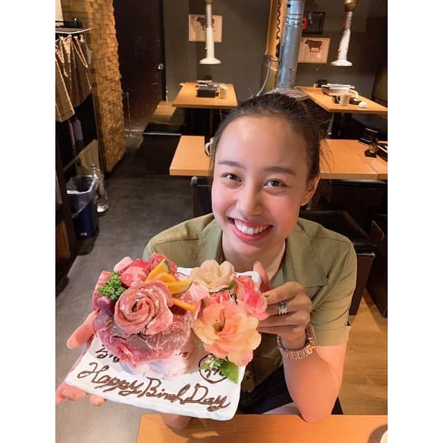 今井月さんのインスタグラム写真 - (今井月Instagram)「大好きな2人がお祝いしてくれました🥺💞こんなの初めて幸せすぎる、、楽しい時間をありがとうございました🥺🥺 #プリクラまで撮らせる #いつもすみません #大好きです❤️」8月21日 19時47分 - runa_imai