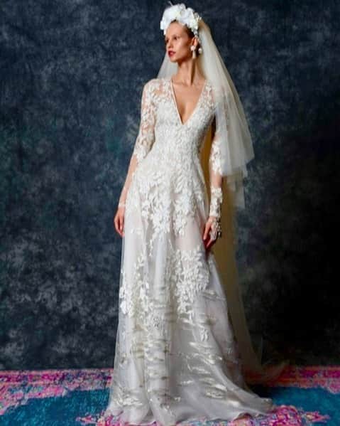 のインスタグラム：「Naeem khan Weddings. This weekend you can view and order at Bergdorf Goodman. @bergdorfs #naeemkhanbride #weddingdress #wedding #bride」